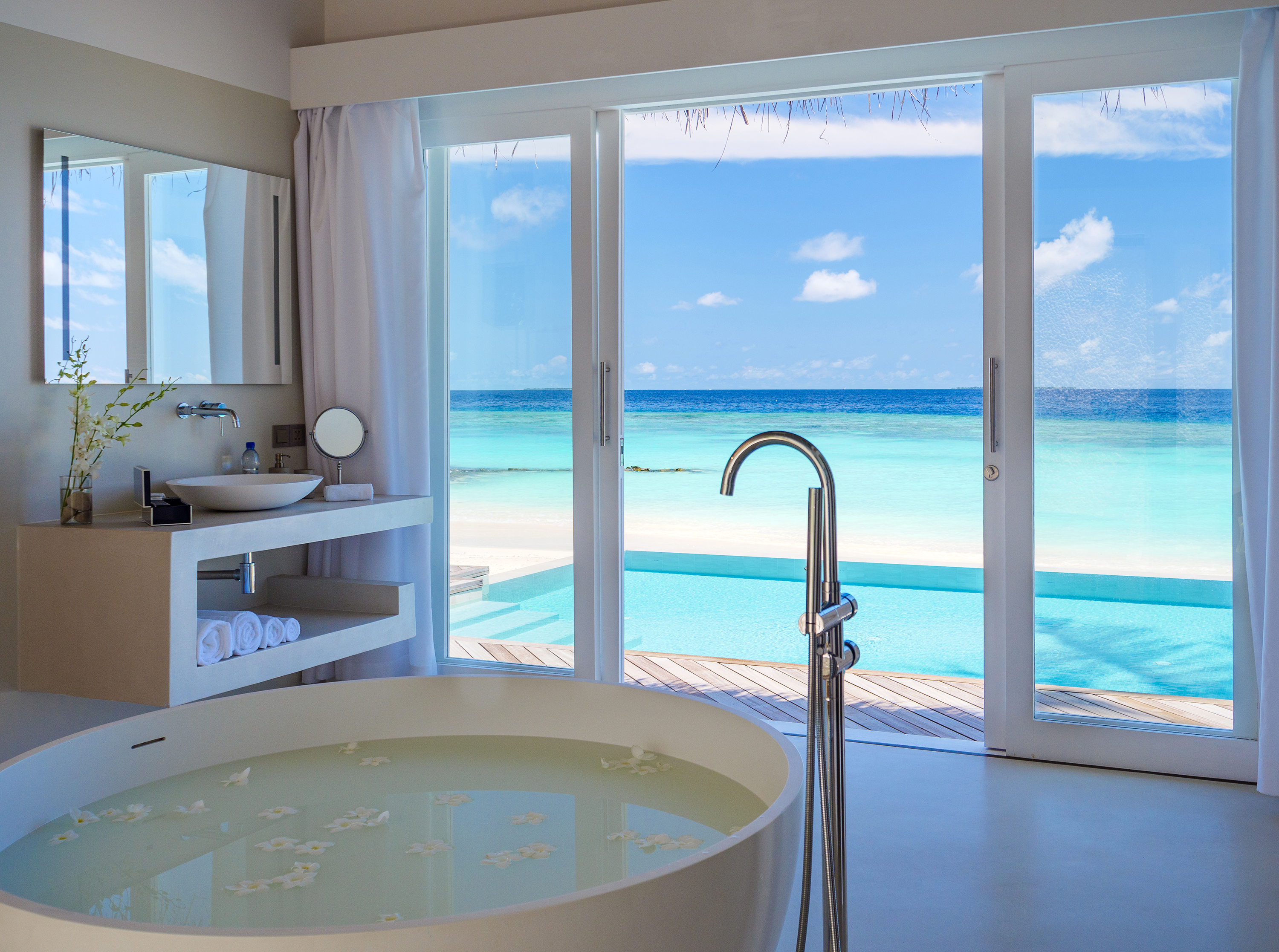 Suite Deluxe with Private Pool