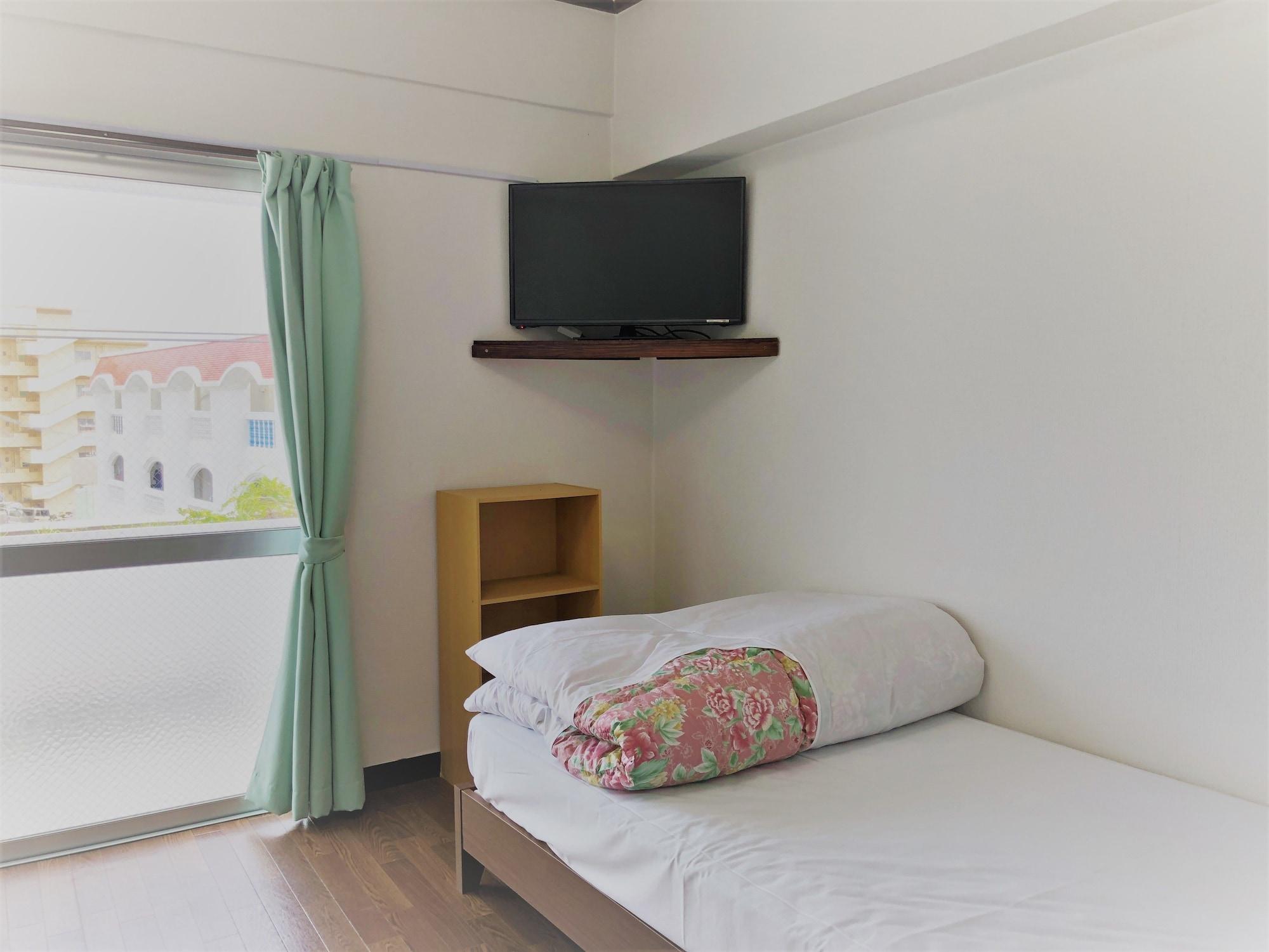 Twin with Kitchenette