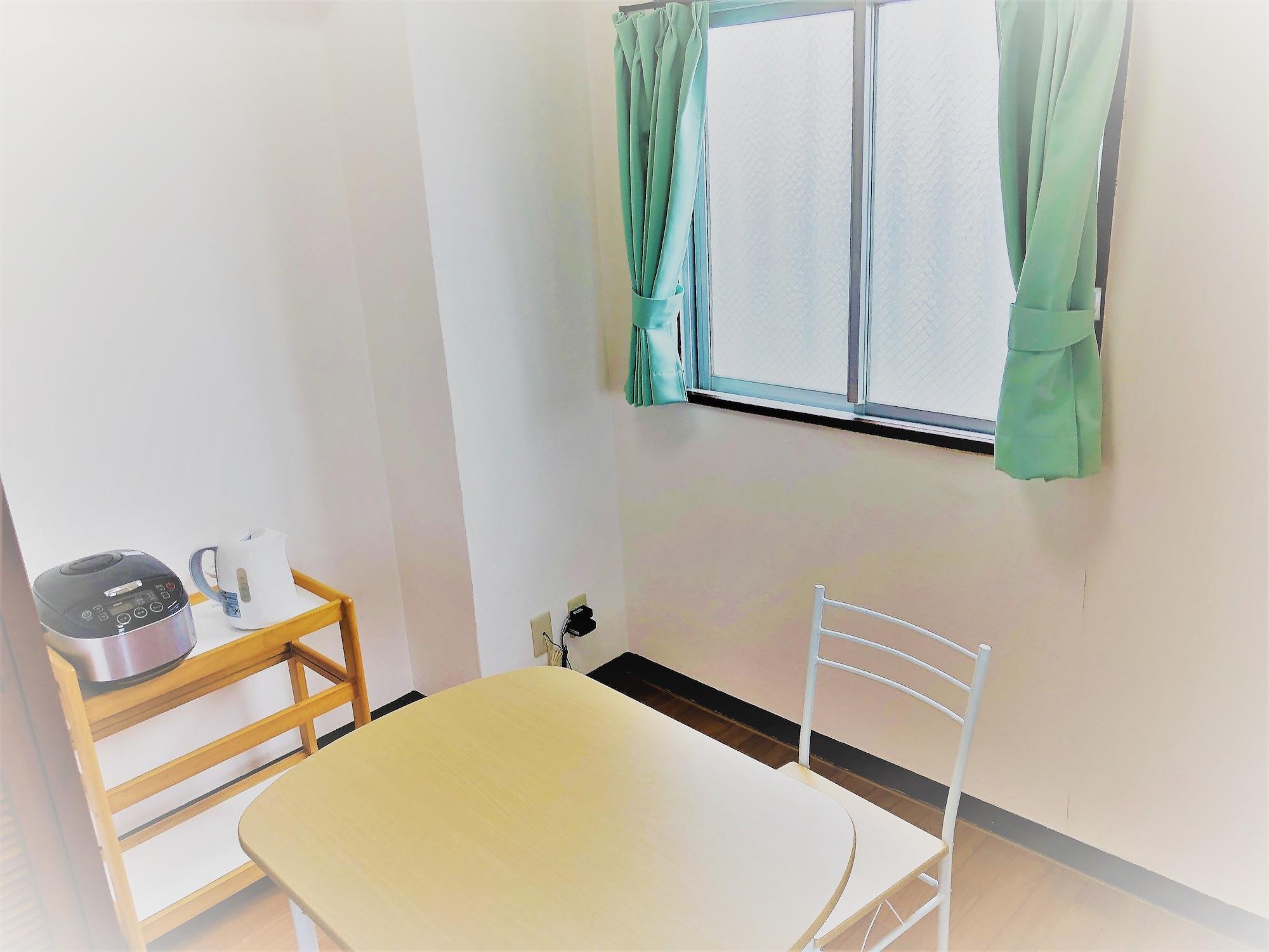 Twin with Kitchenette