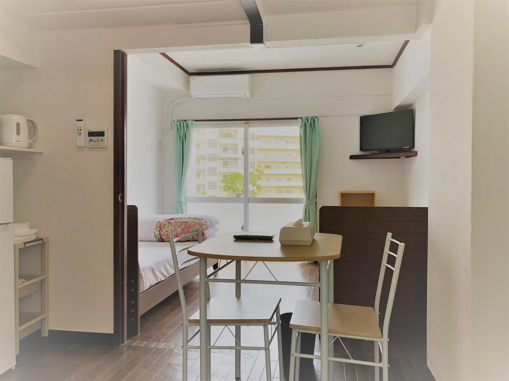 Twin with Kitchenette