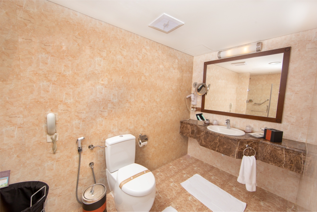 Suite Business King Bed