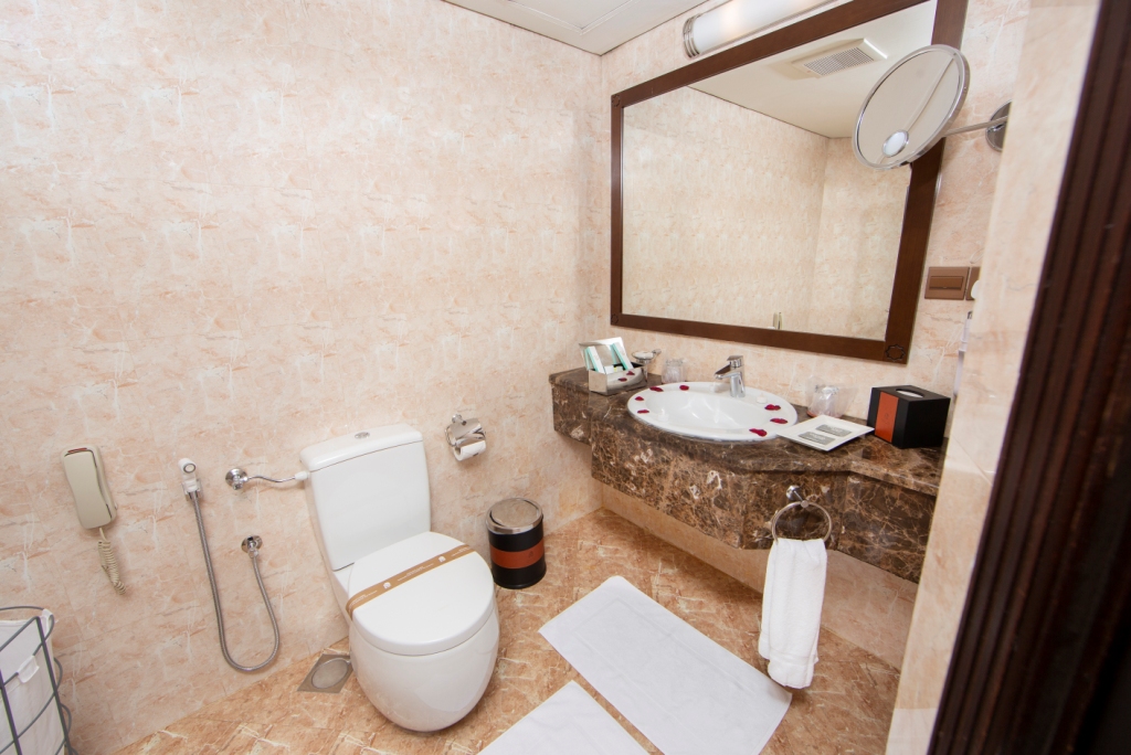 Suite Business King Bed