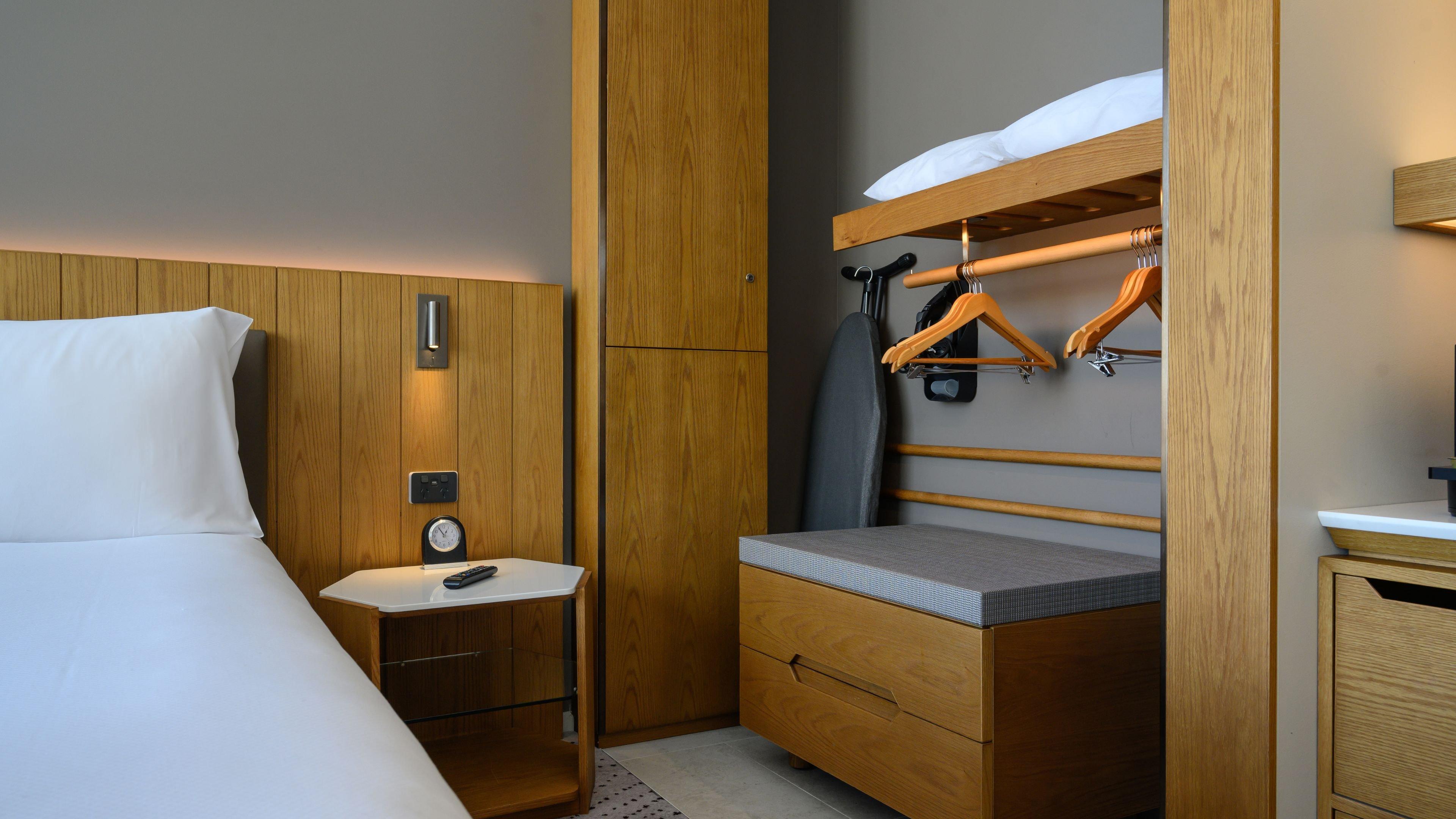 Double Accessible King Size Bed