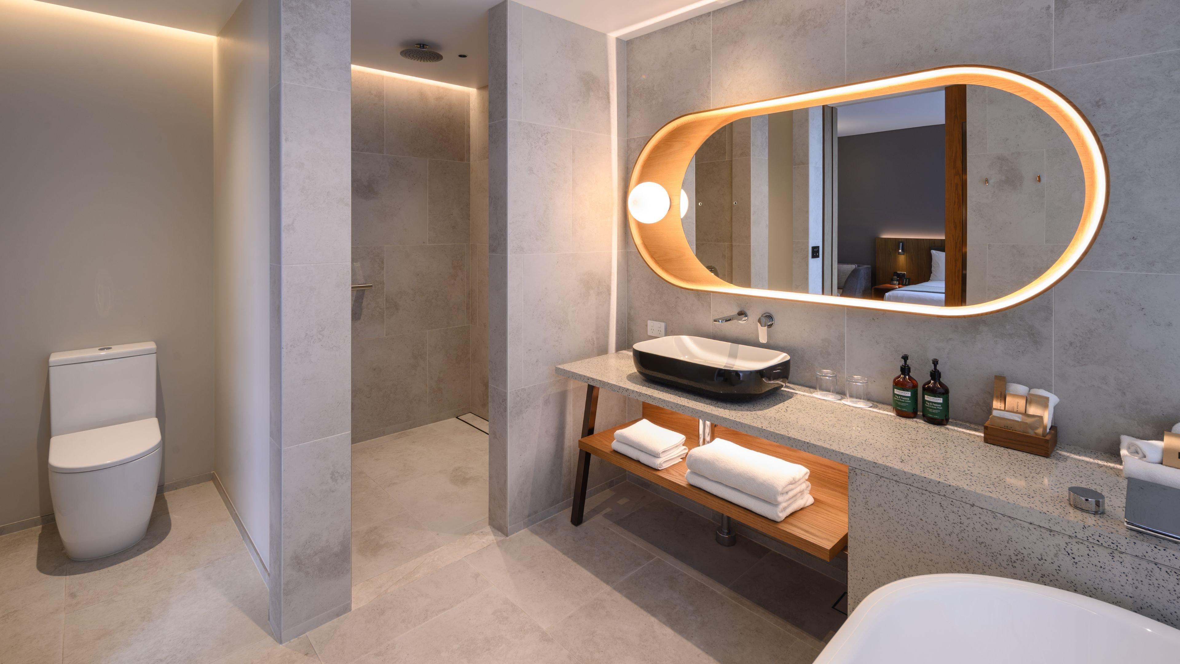 Junior Suite King Size Bed