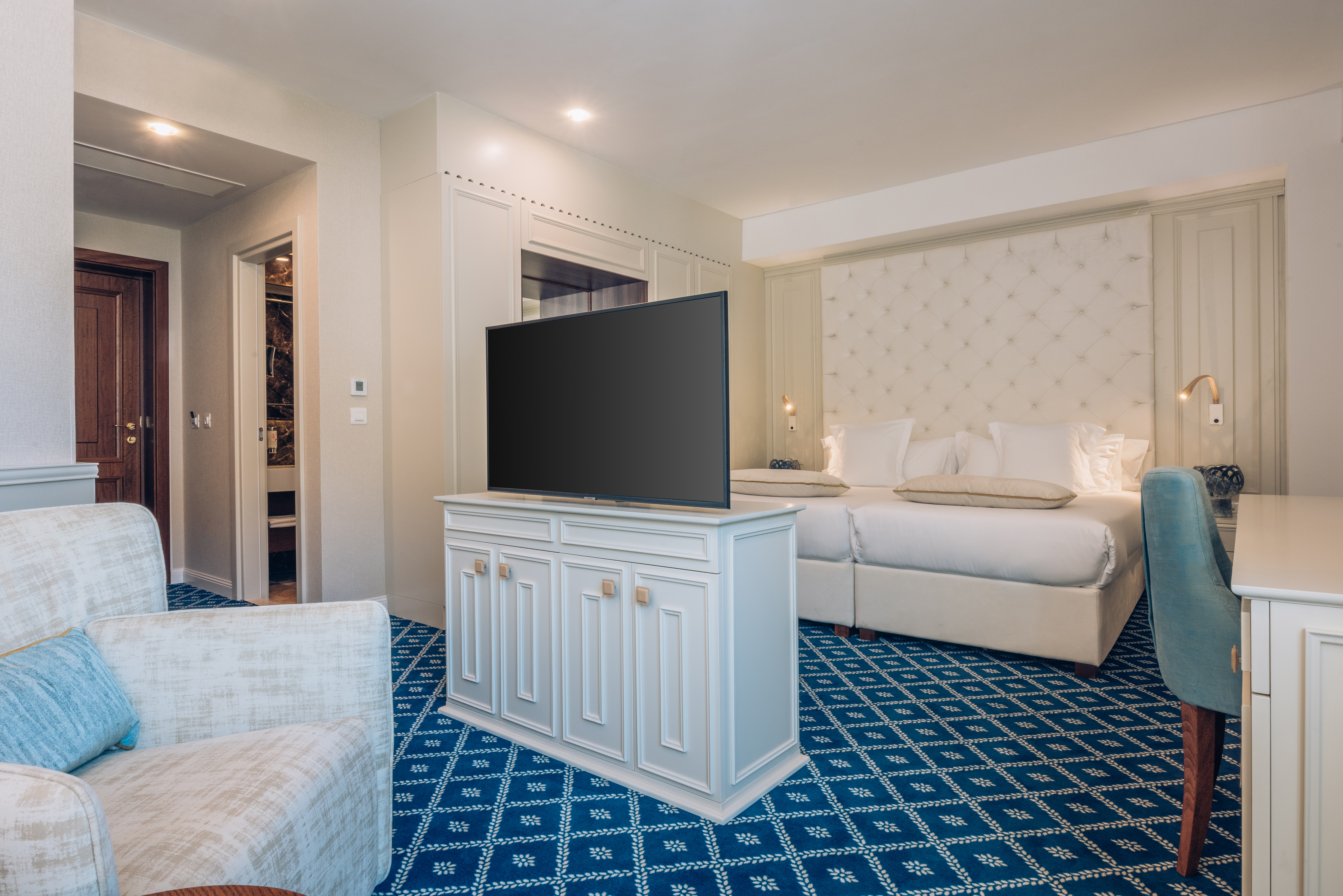 Double or Twin Standard