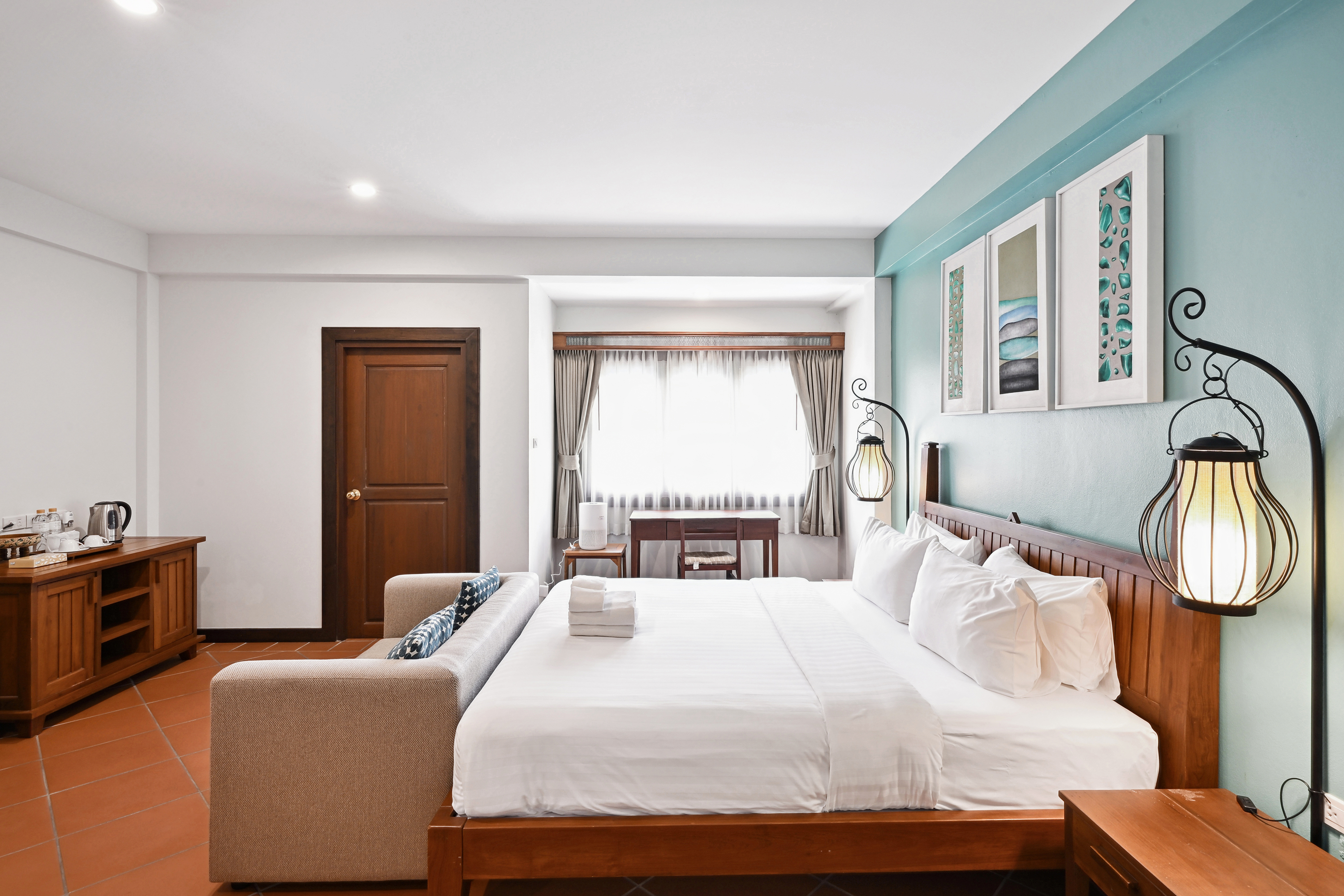 Double Executive King Bed