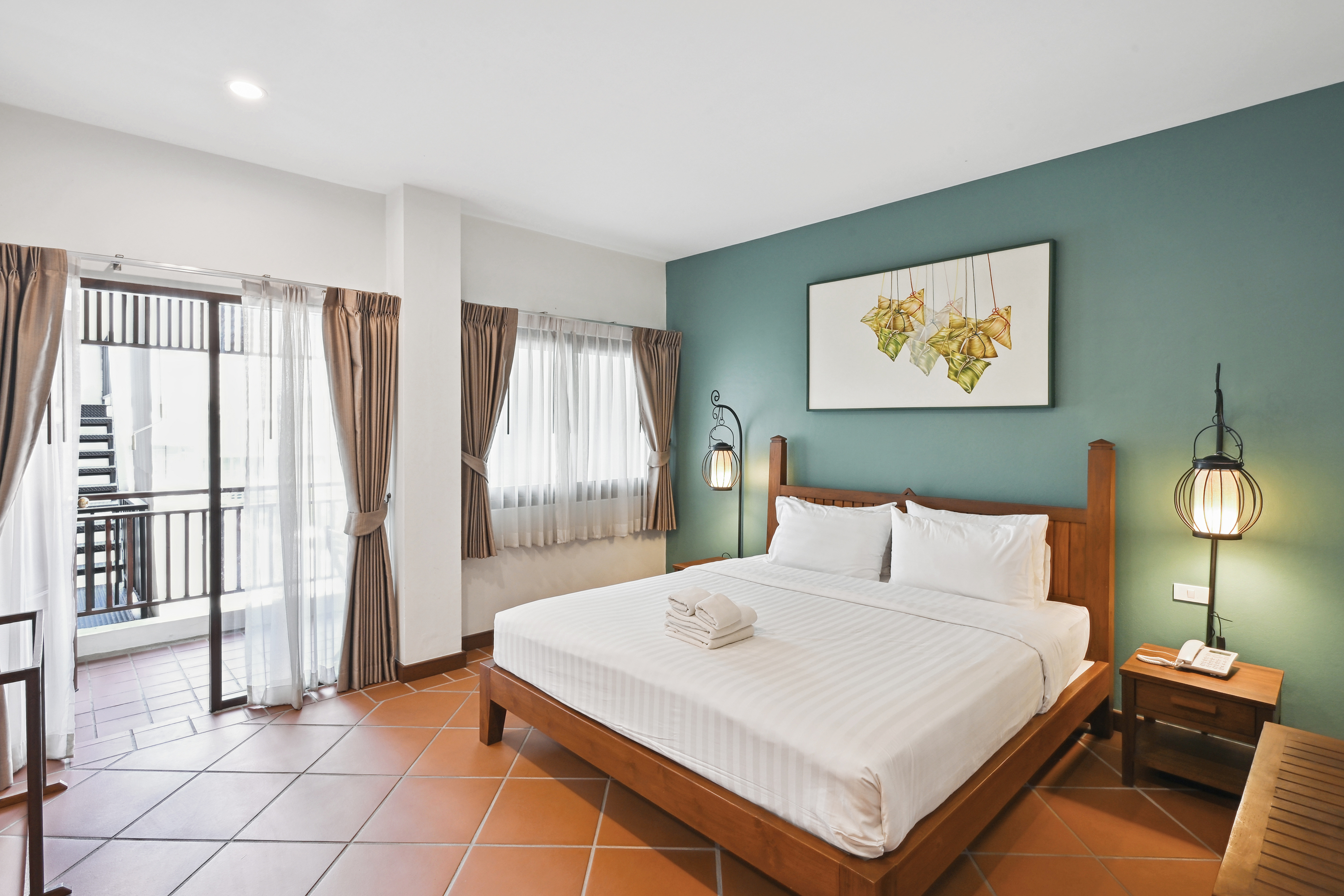 Double Superior Mountain View