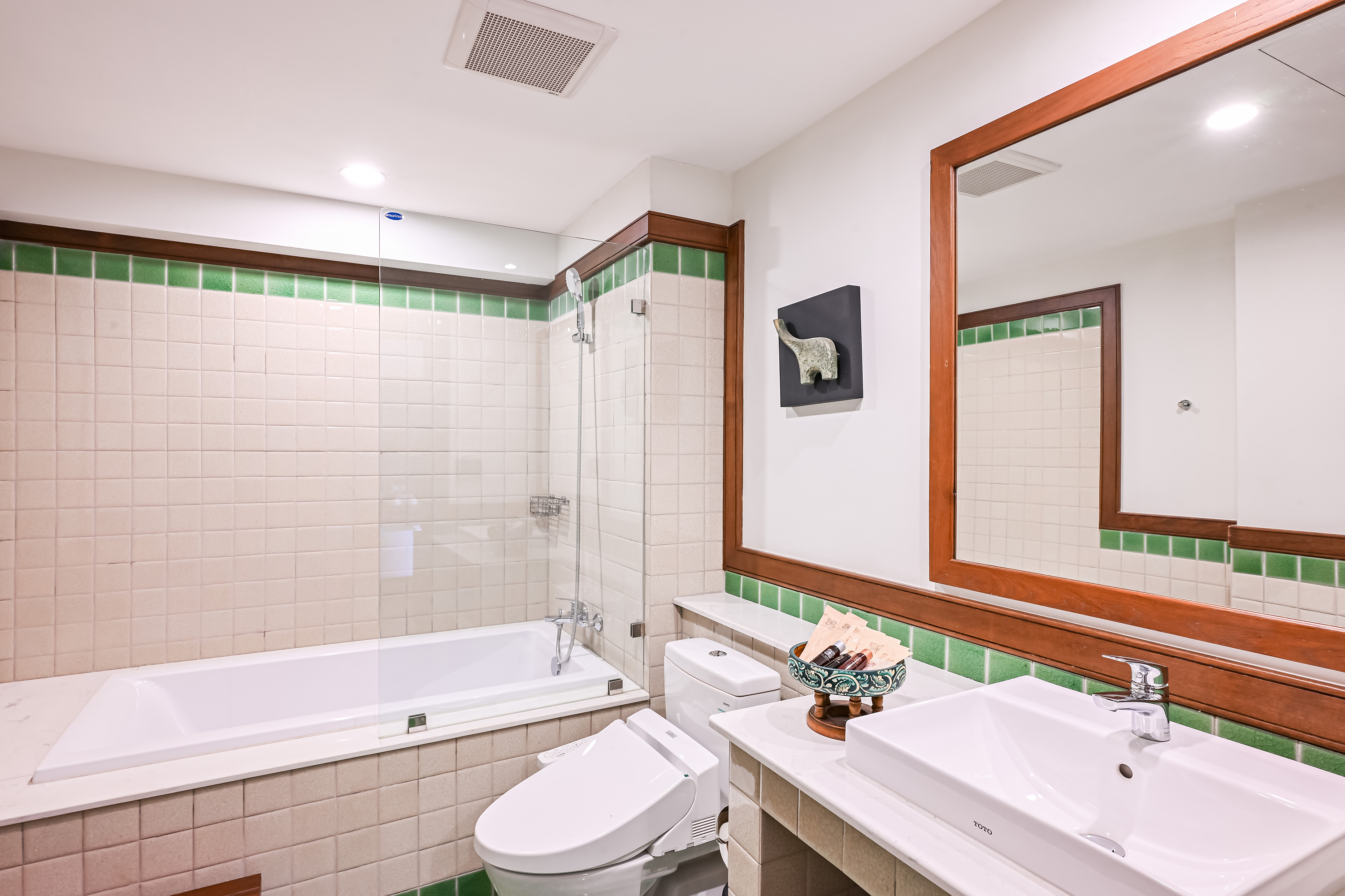 Double Superior Mountain View