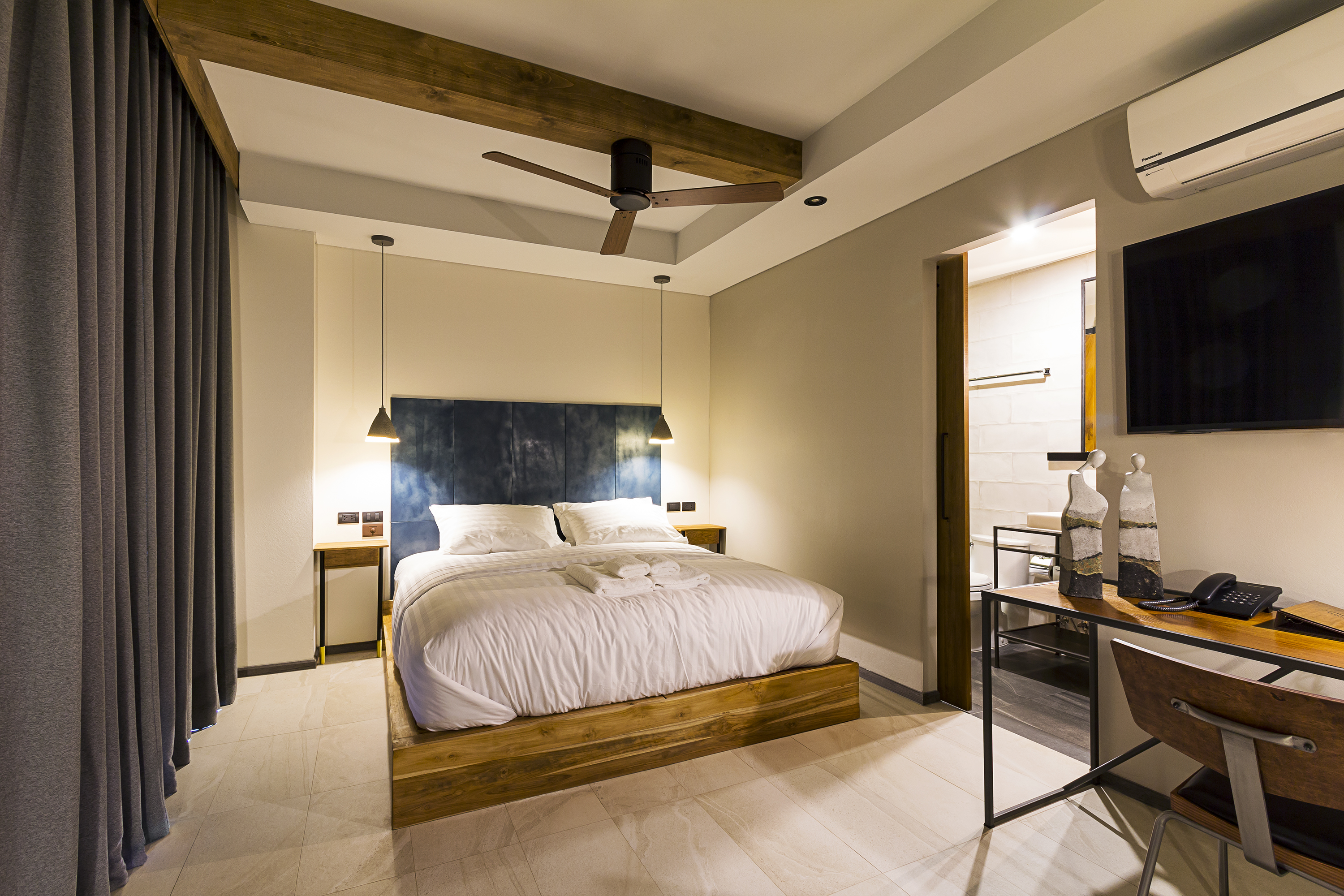 Double or Twin Deluxe