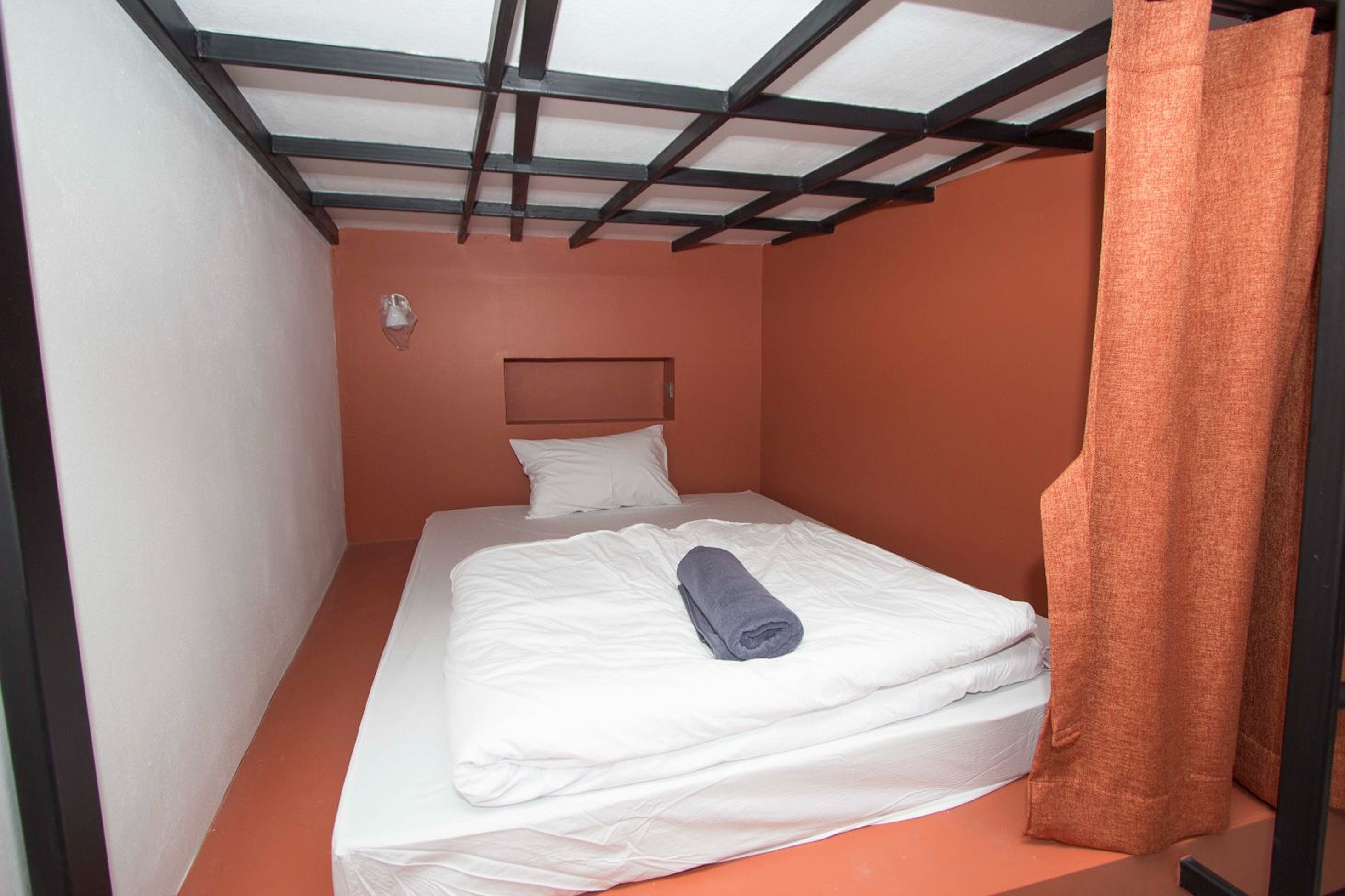 Bed in Dormitory Capacity 6