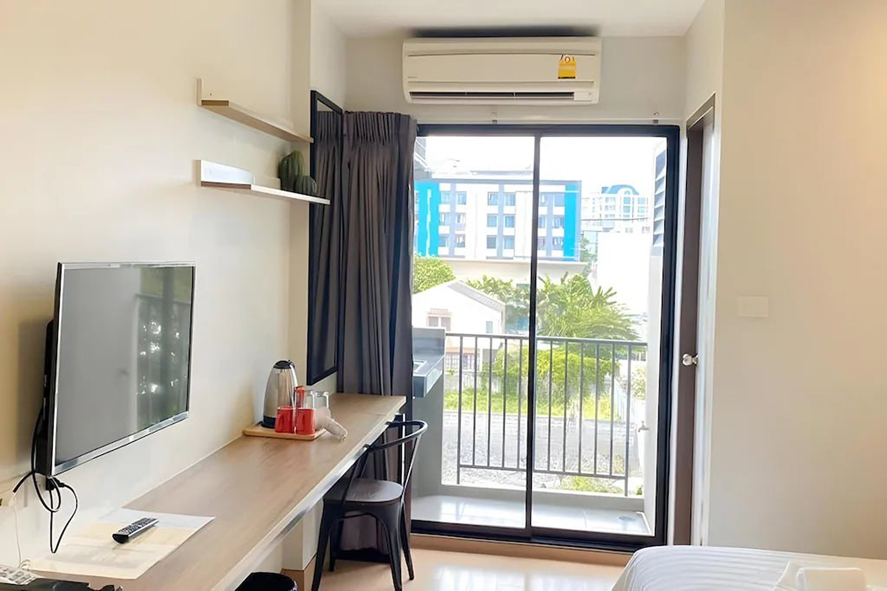 Double King Size Bed