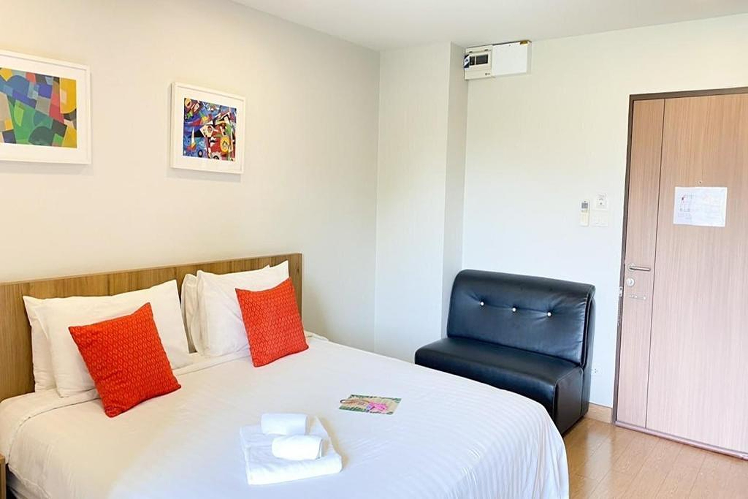 Double King Size Bed