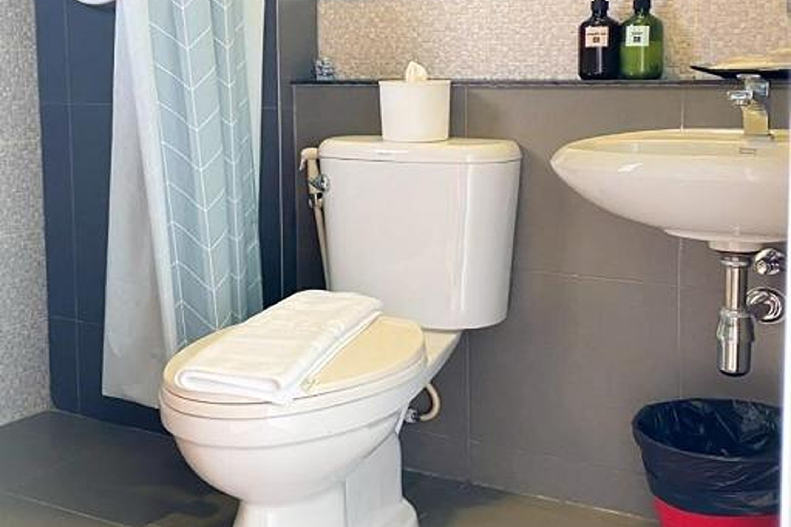 Double King Size Bed