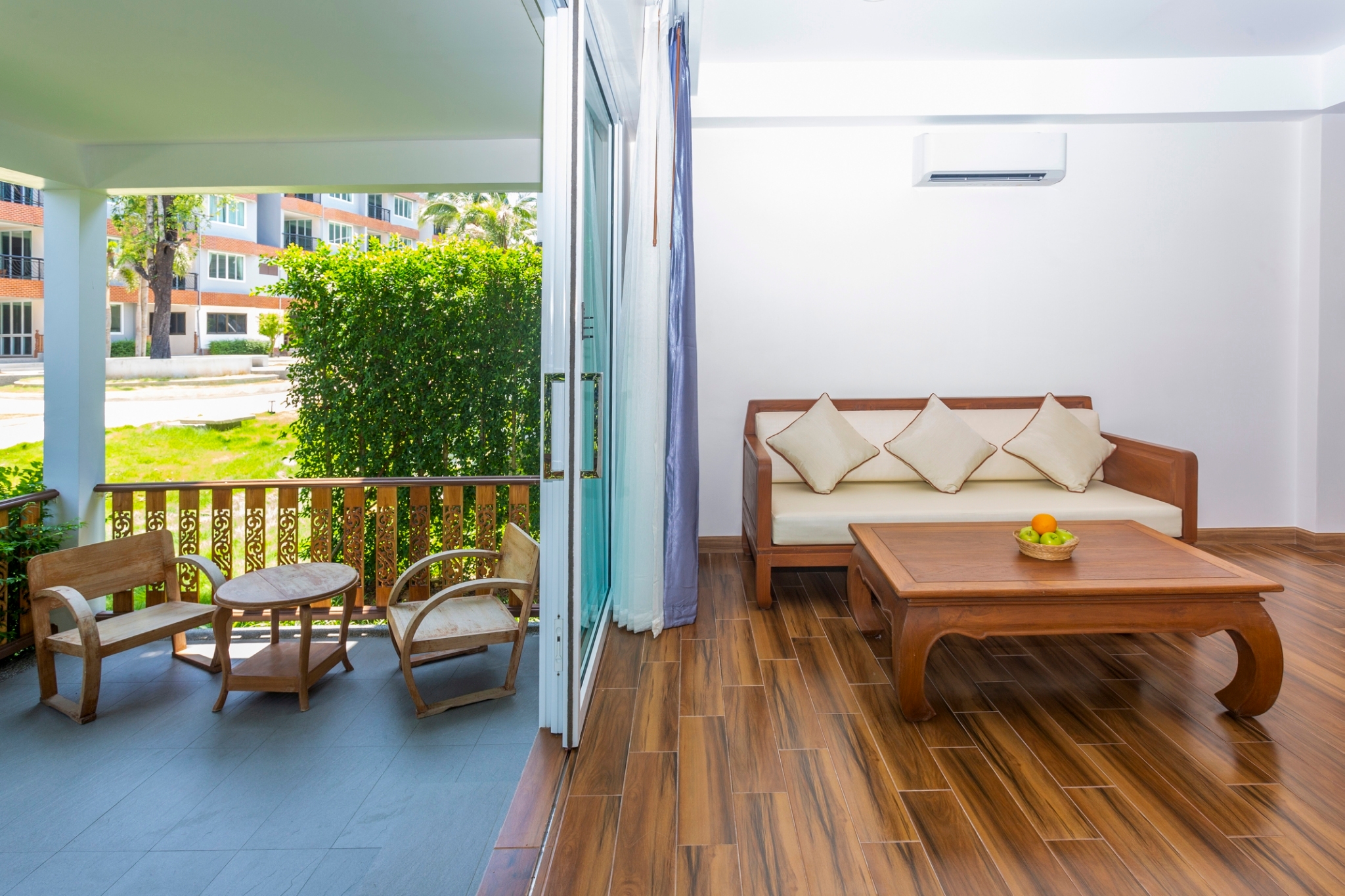 Double Classic Deluxe