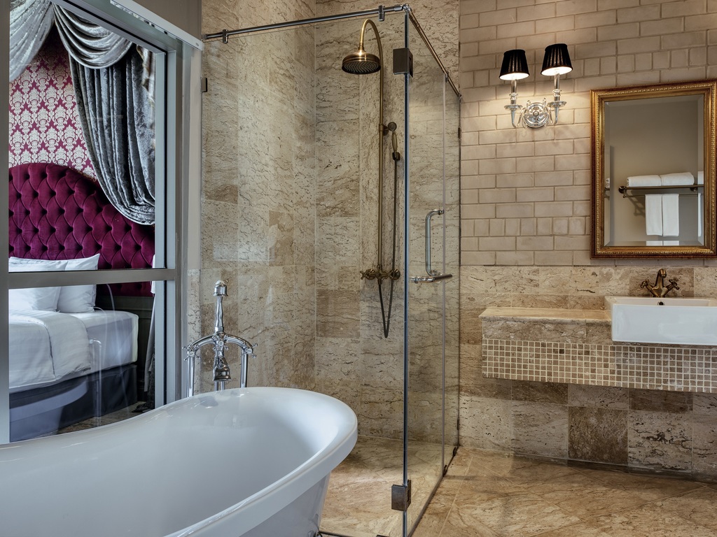 Double Deluxe Executive