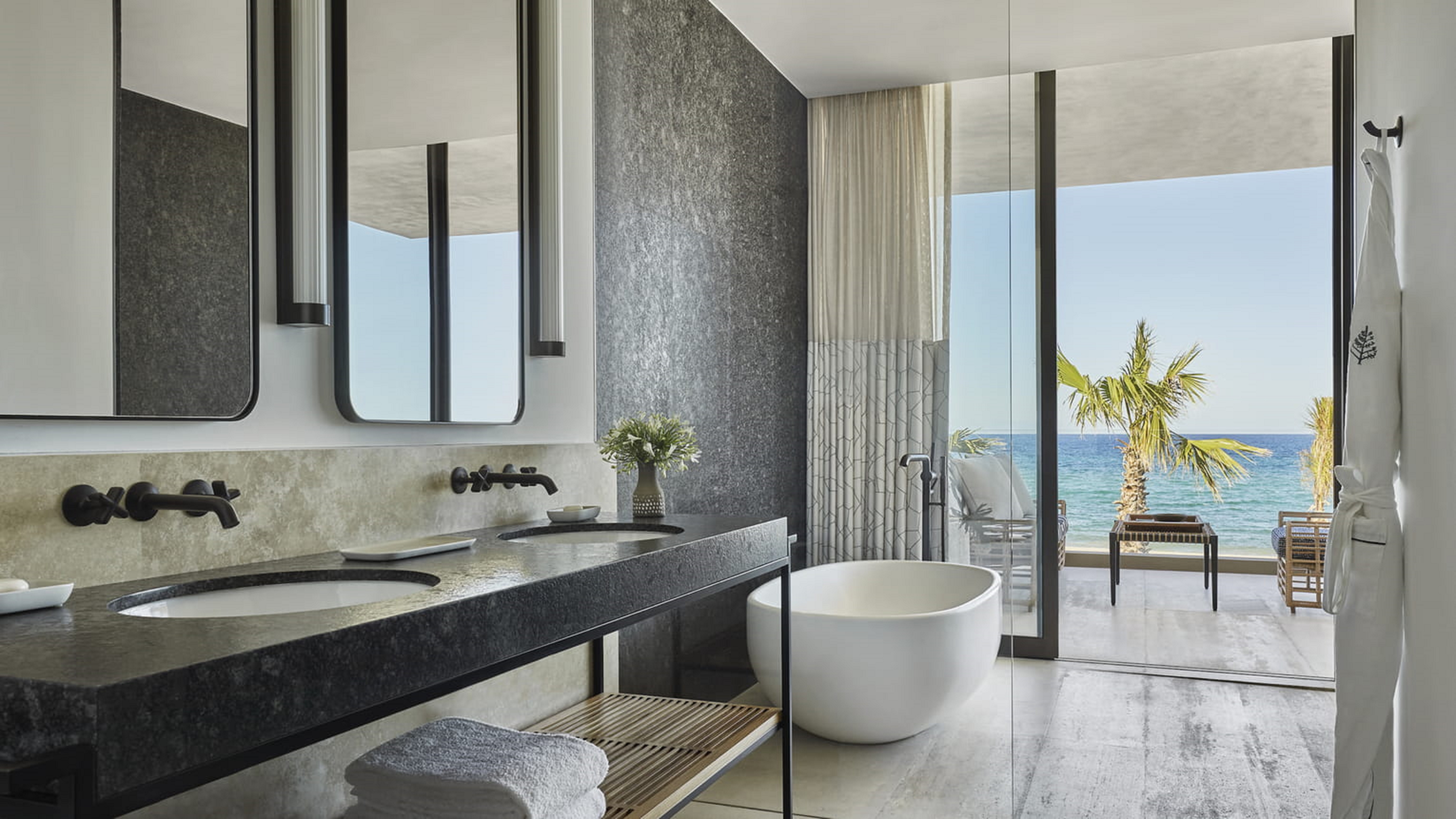 Double Ocean Front King Bed