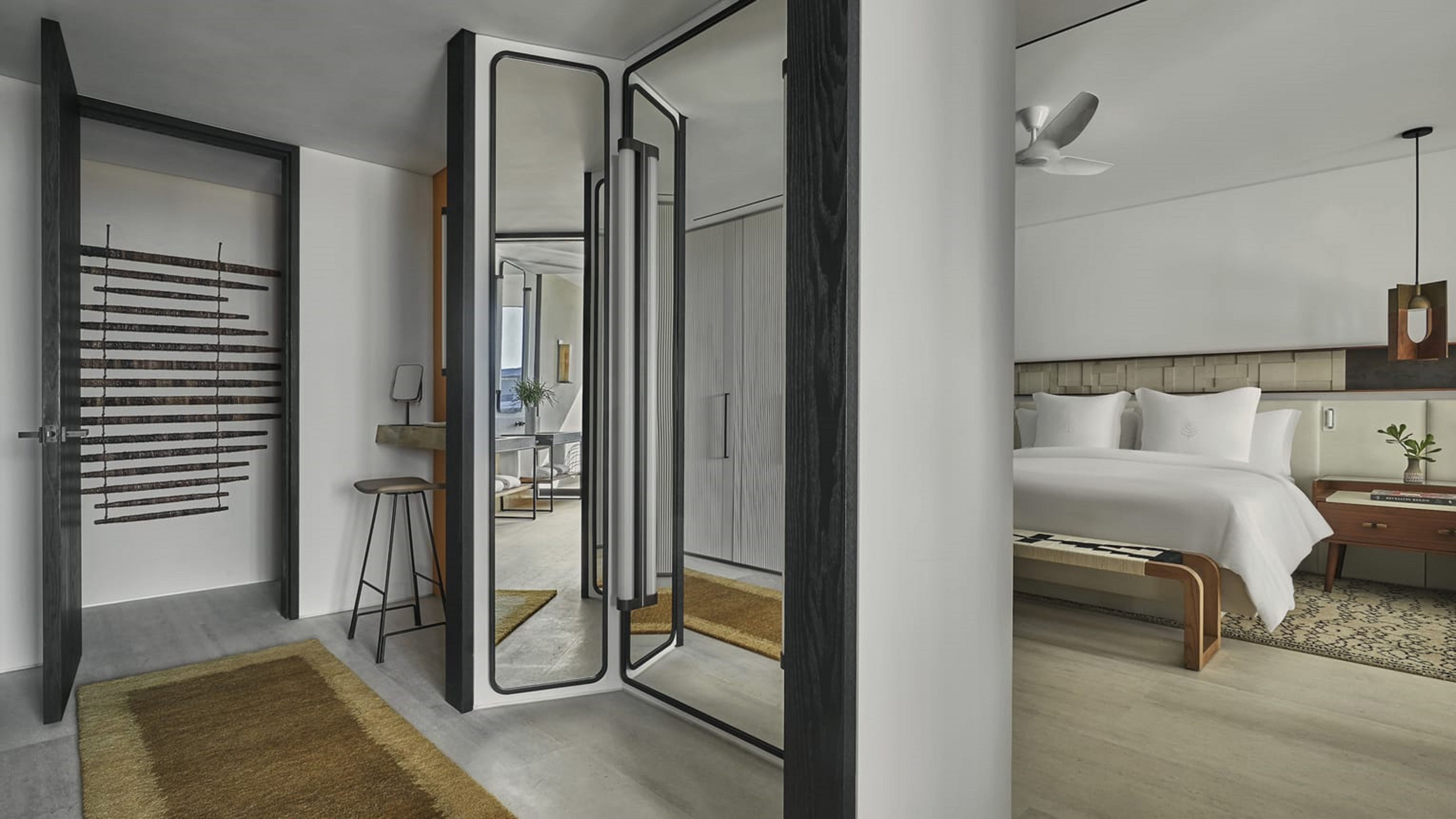 Double Ocean Front King Bed