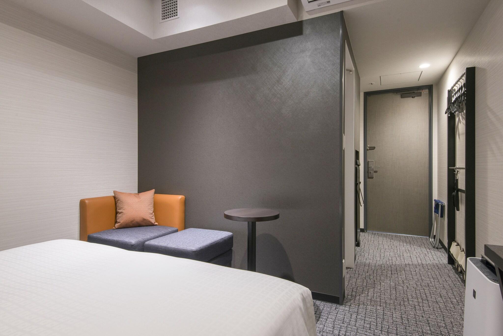 Double Economy Non Smoking