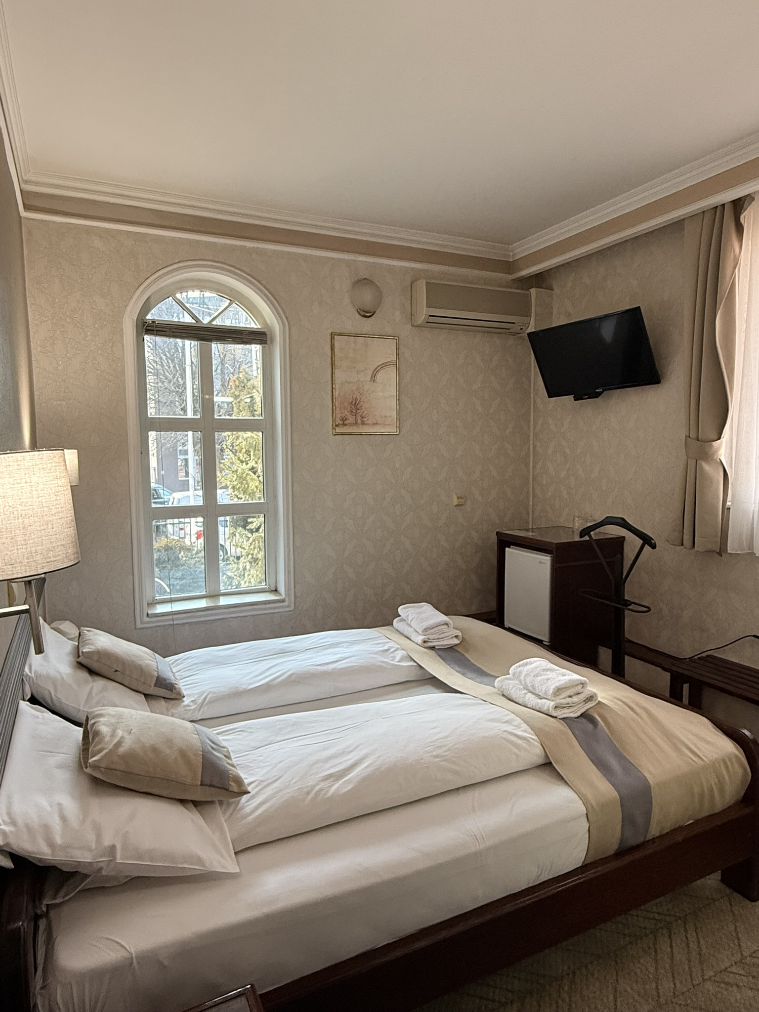 Double Single Economy