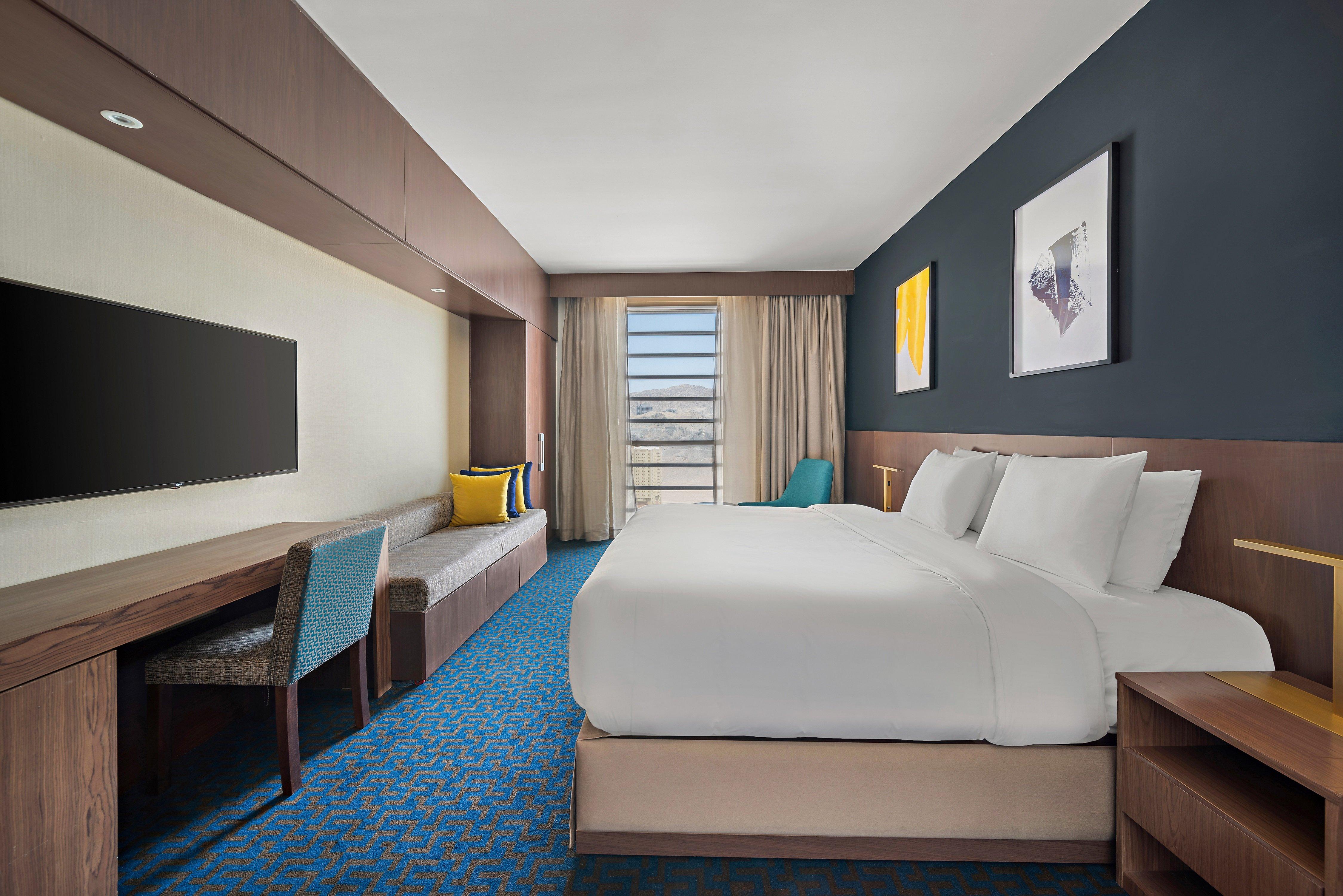 Double Deluxe King Bed