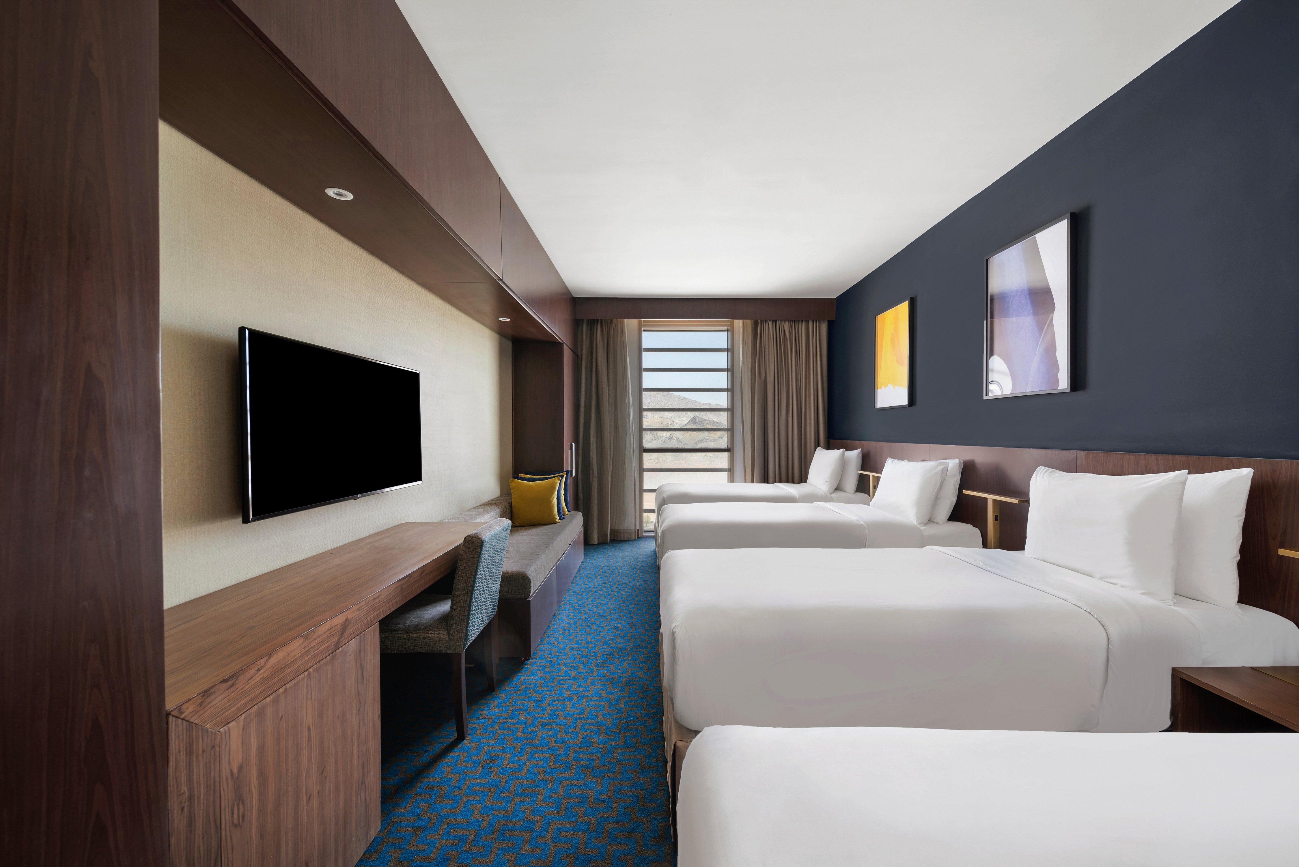 Quadruple Deluxe Smoking