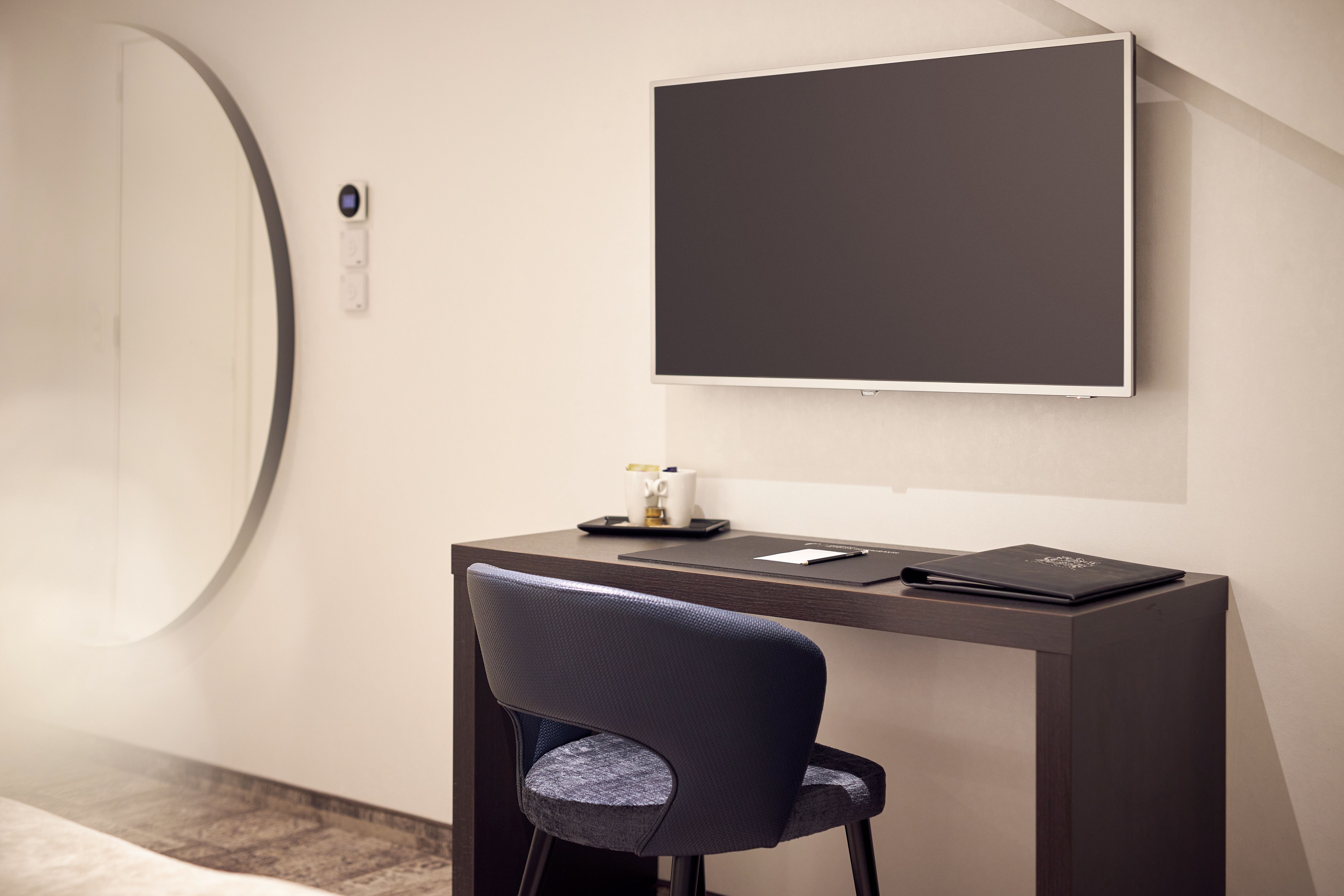 Double or Twin Deluxe