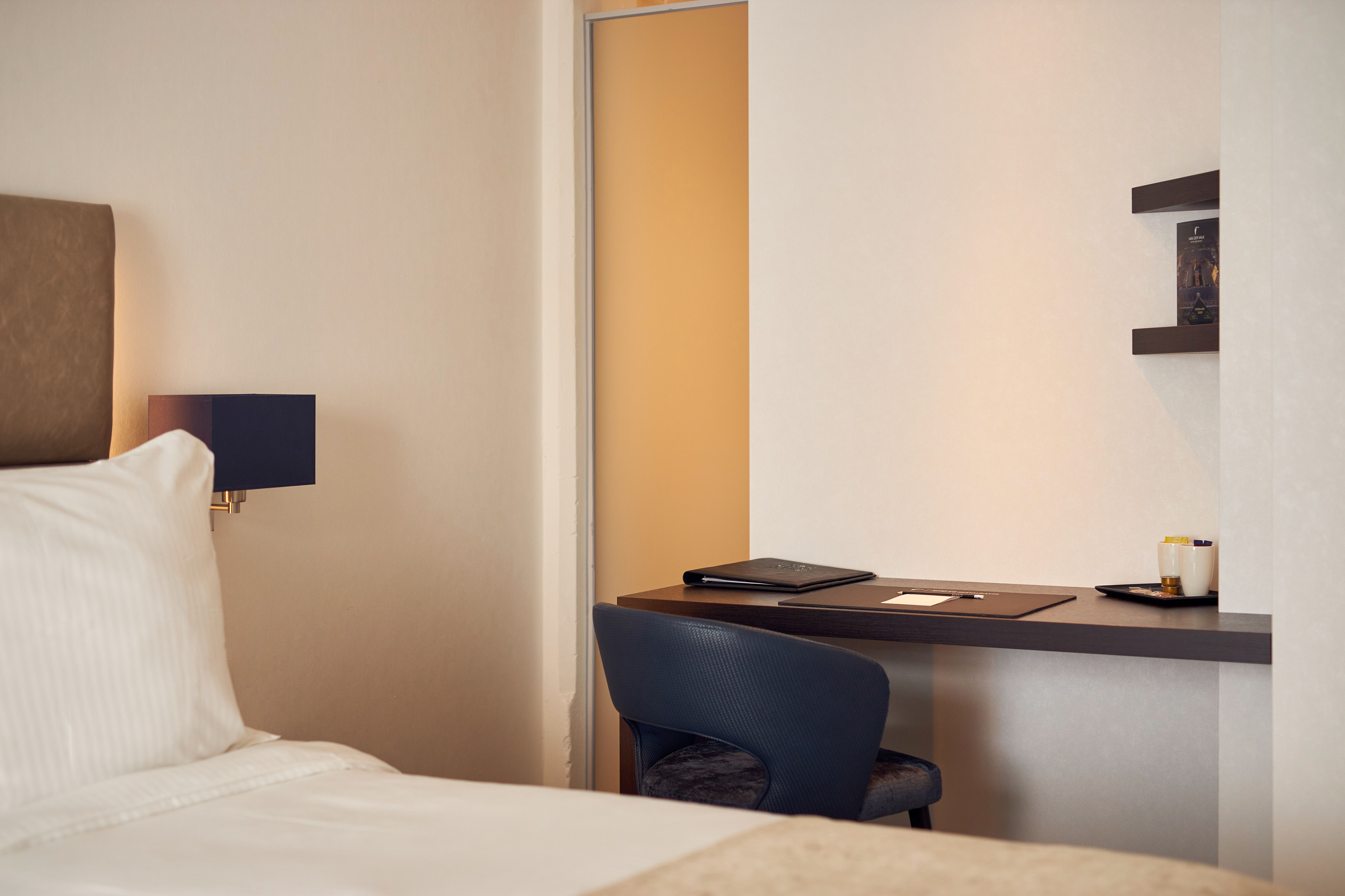 Double or Twin Superior