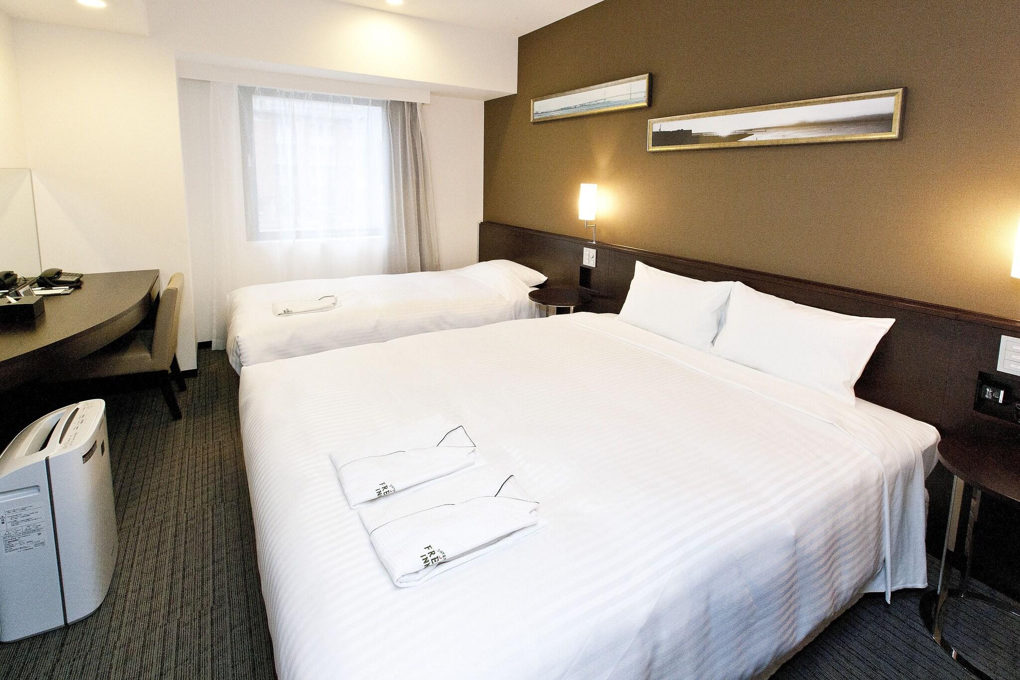 Double Queen Bed Non Smoking