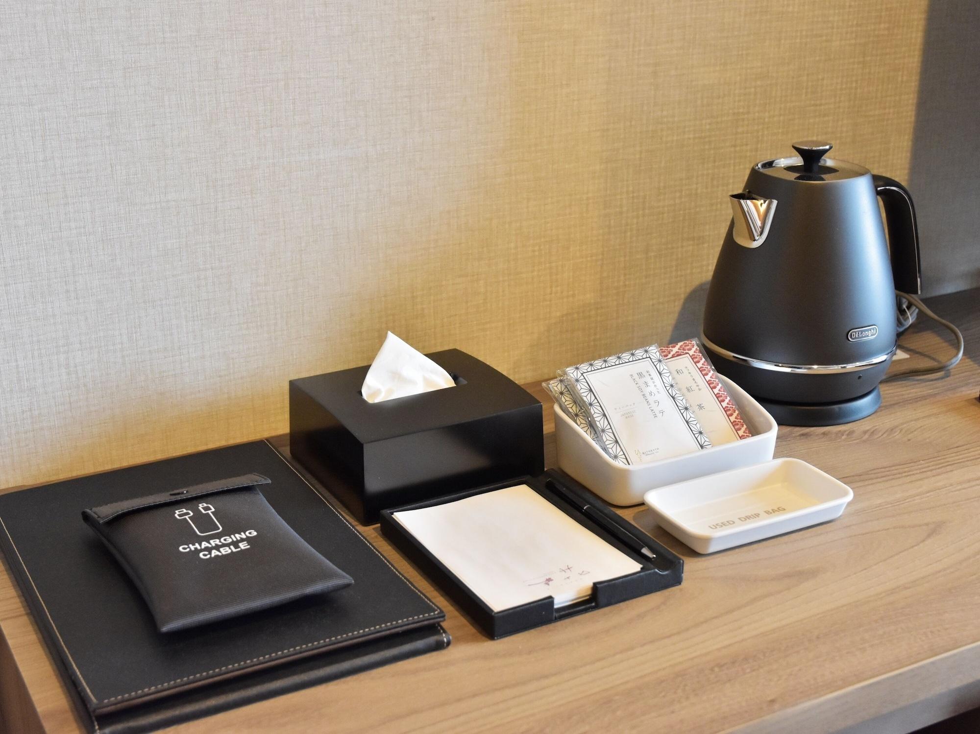 Twin Deluxe Two Beds