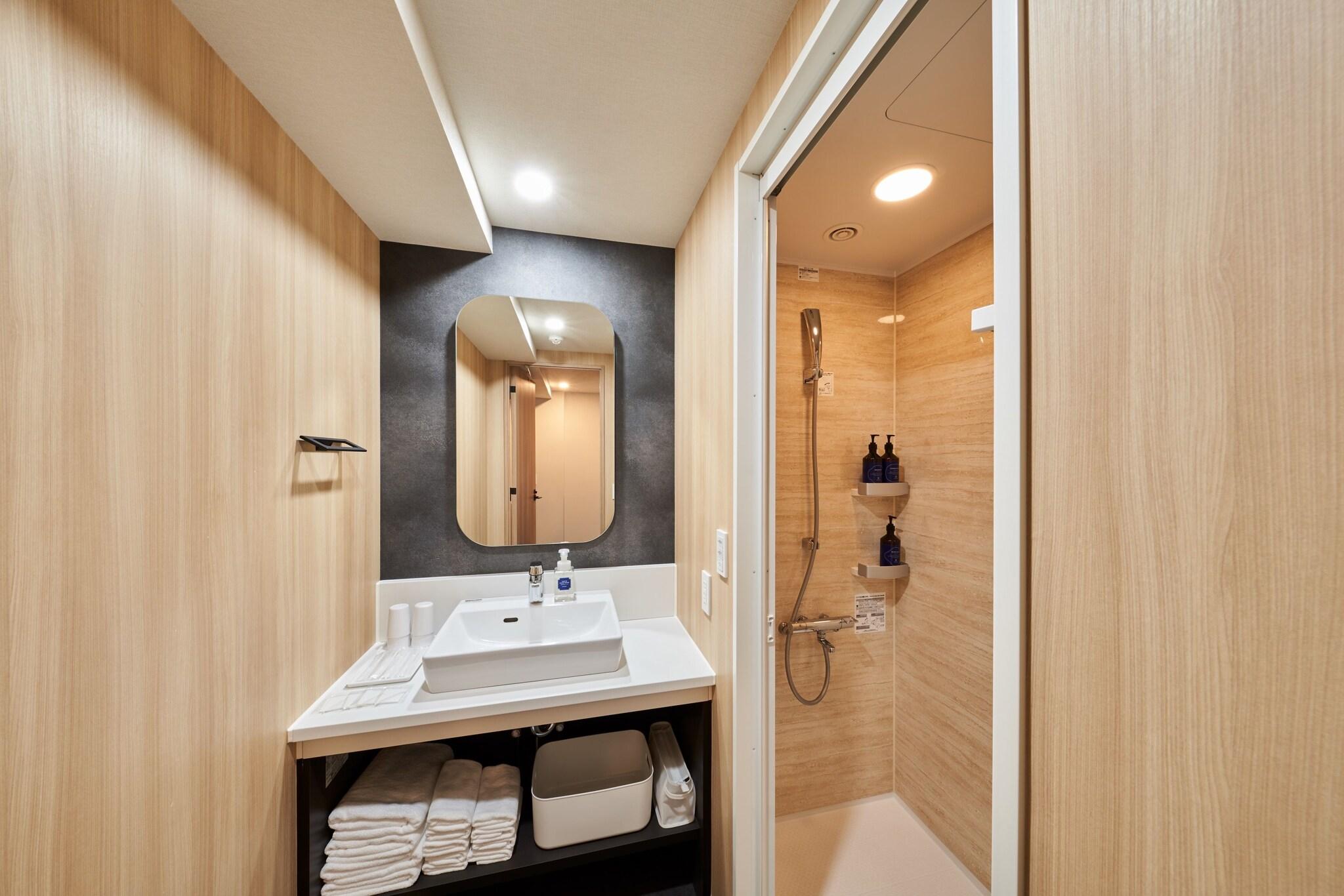 Apartment Capacity 9