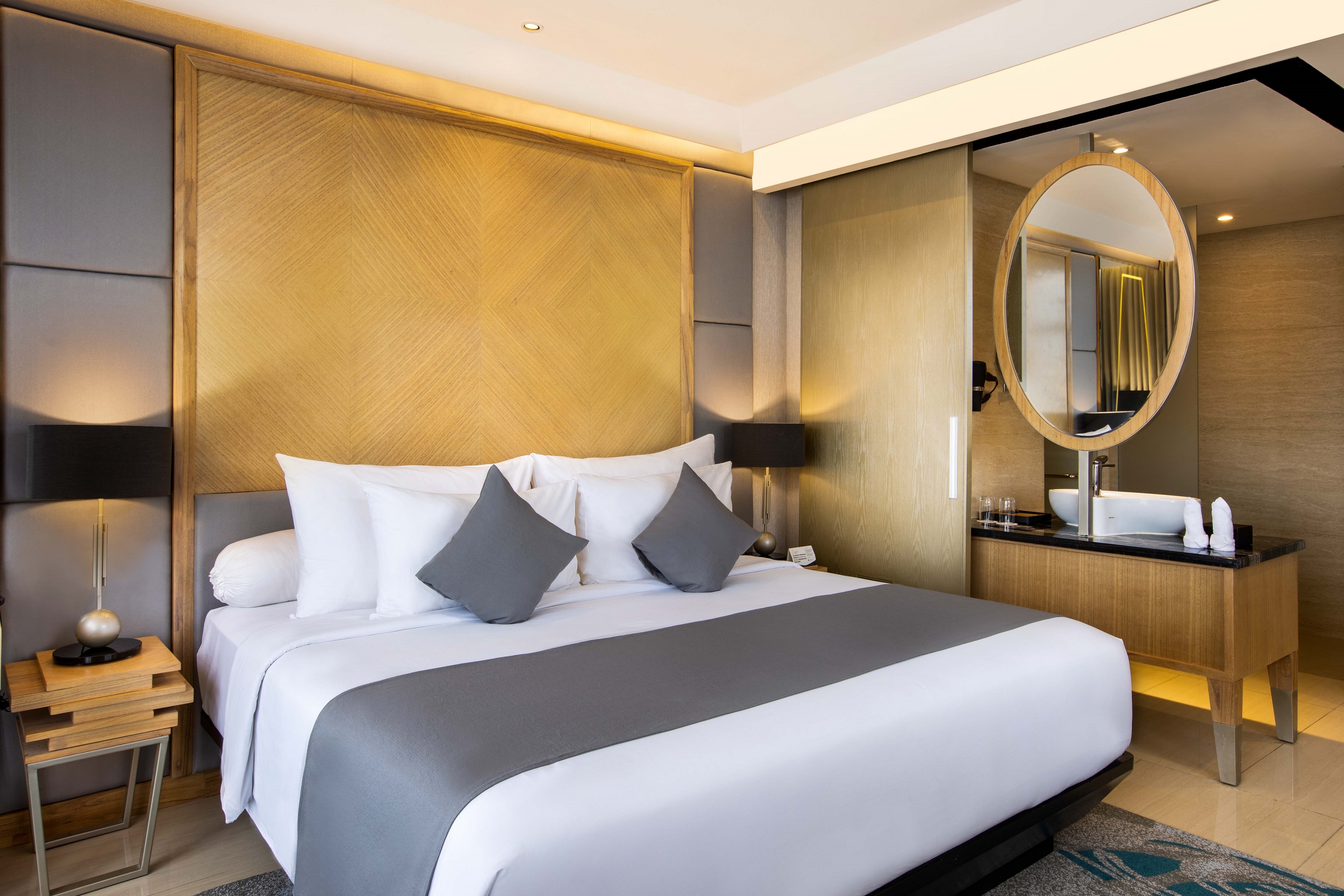 Double Executive King Bed