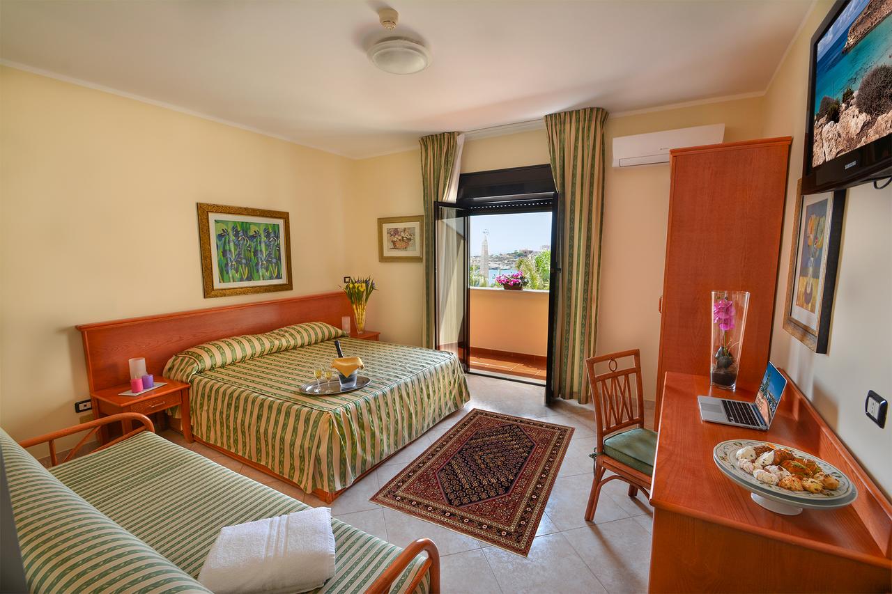 Double or Twin Superior