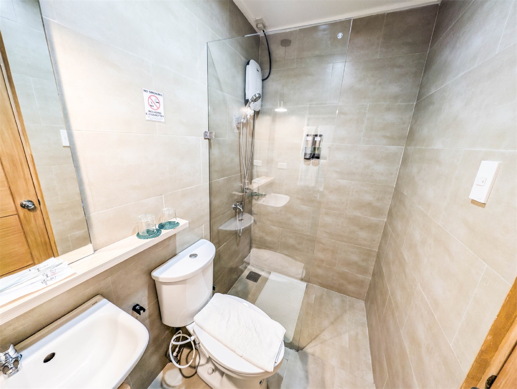 Double Queen Size Bed