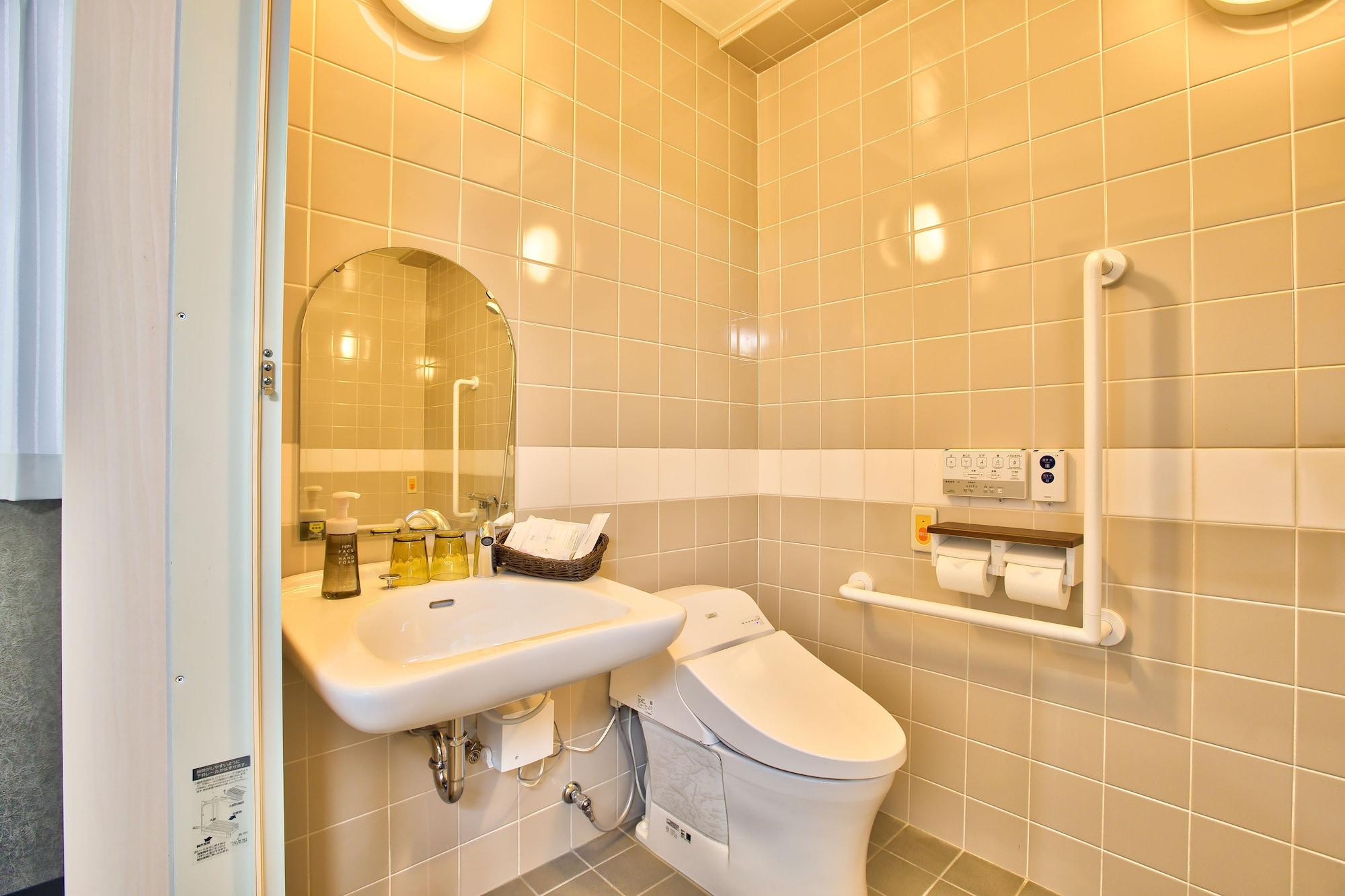 Single Accessible with Views