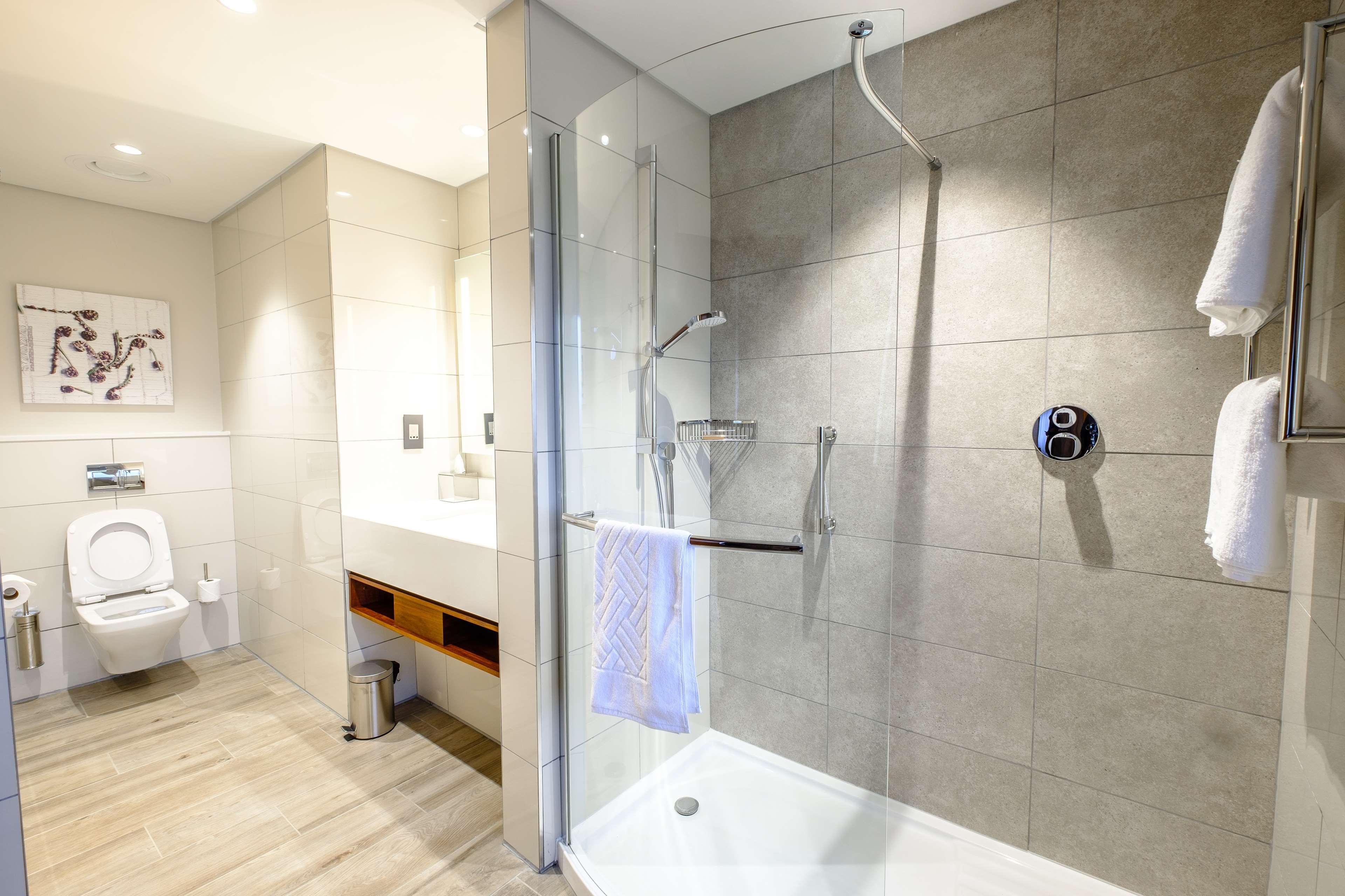 Suite King Bed One Bedroom 