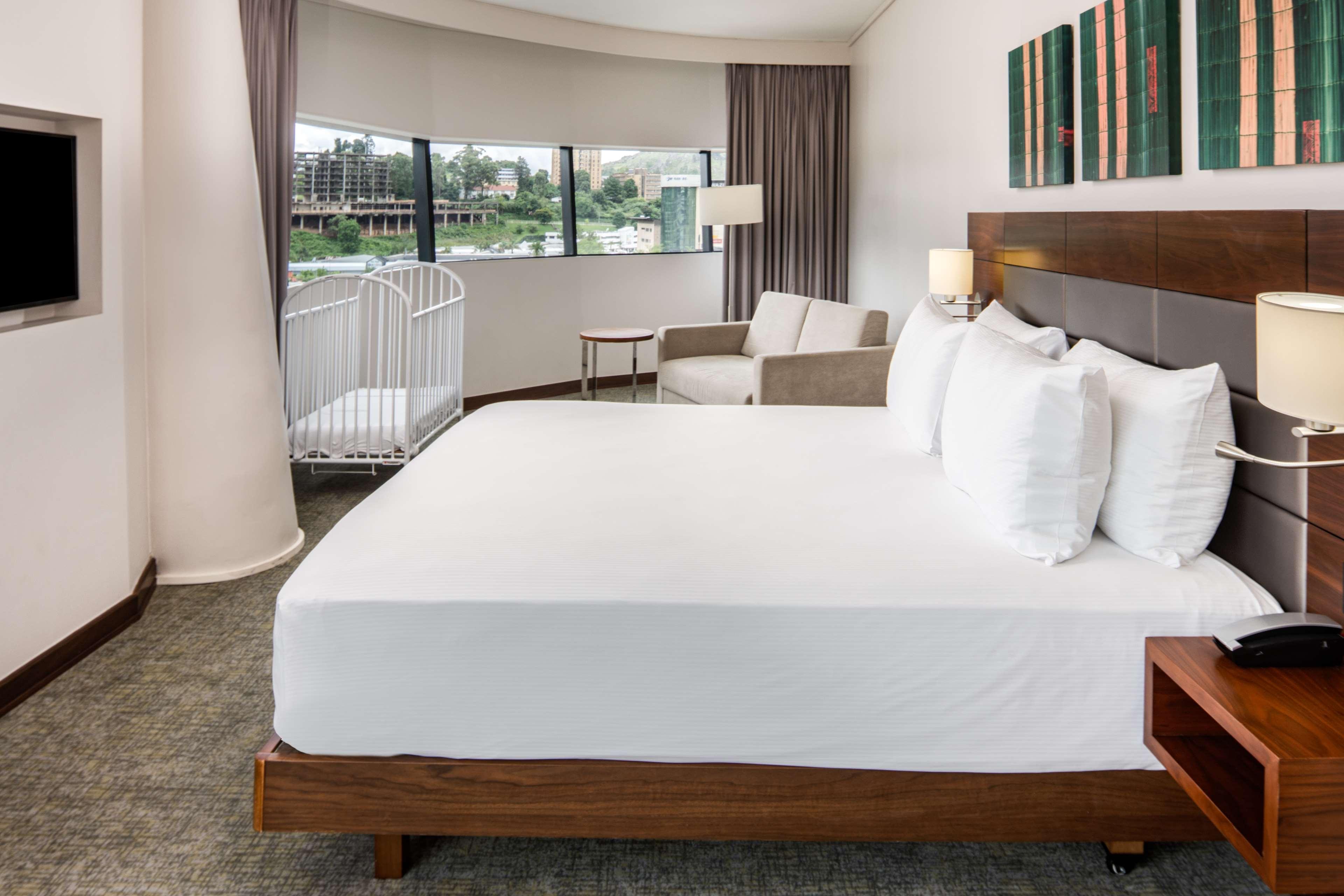 Family Room King Size Bed