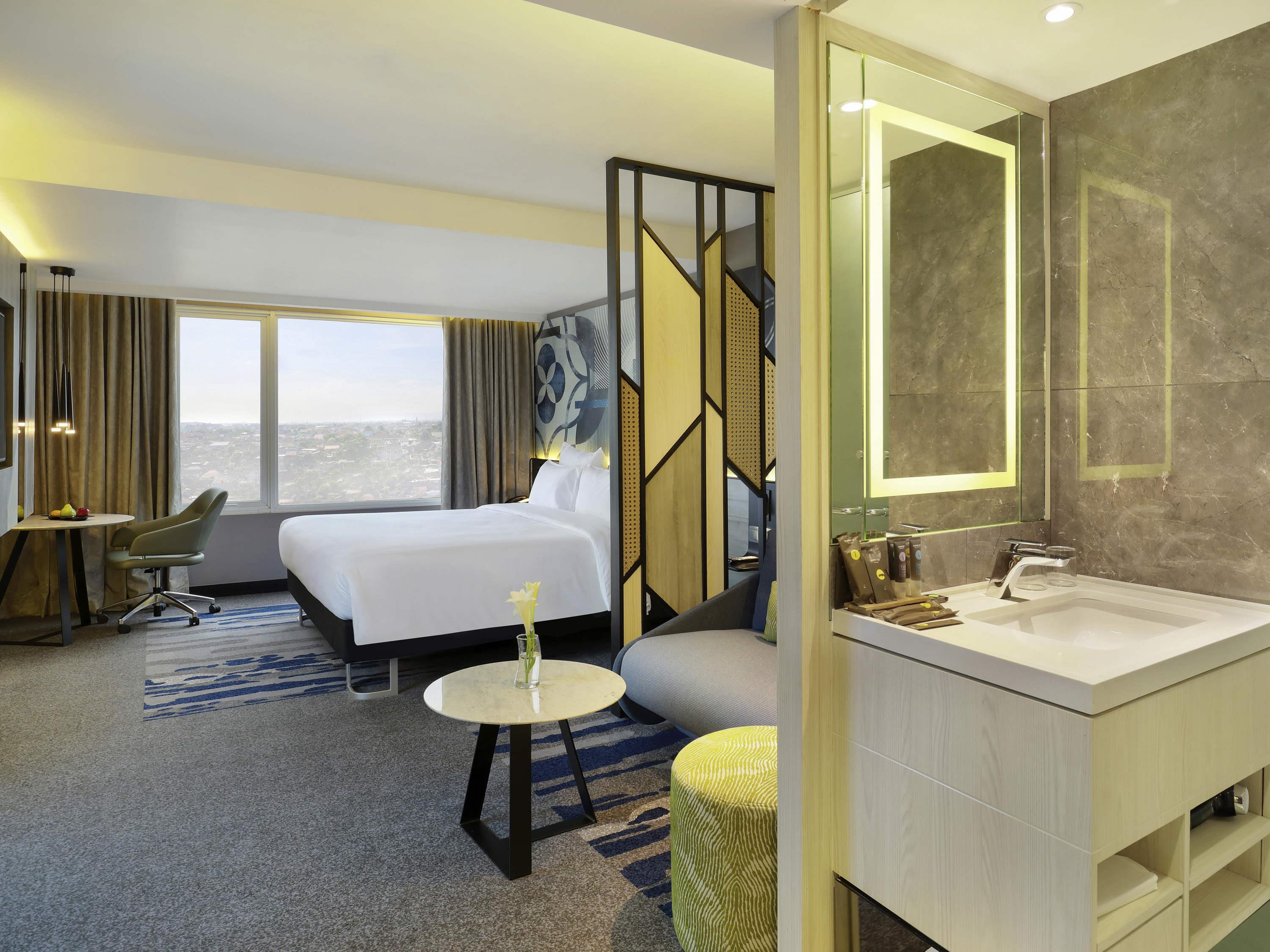 Studio Deluxe King Bed