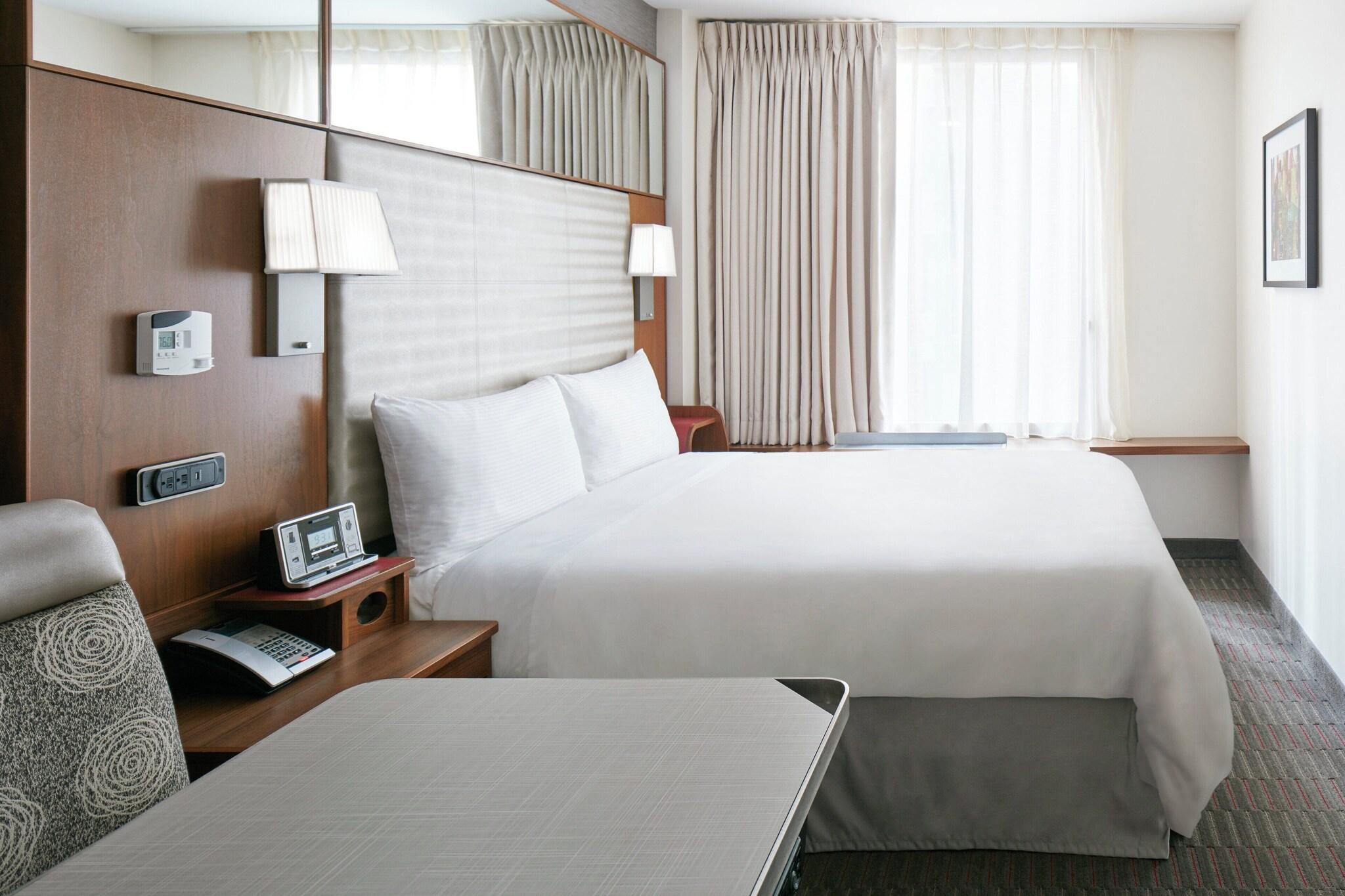 Double Queen Size Bed