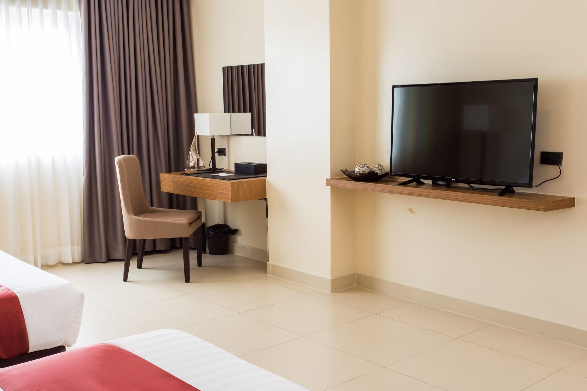 Twin Deluxe Two Beds