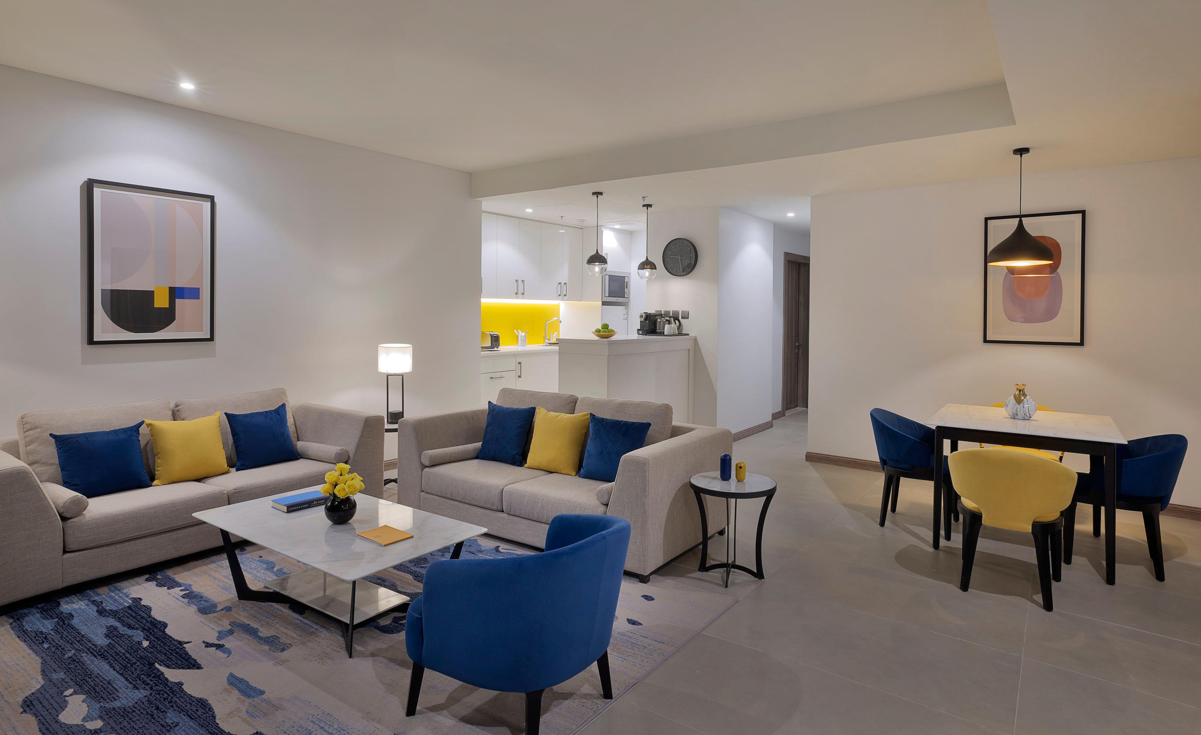 Suite Accessible King Size Bed