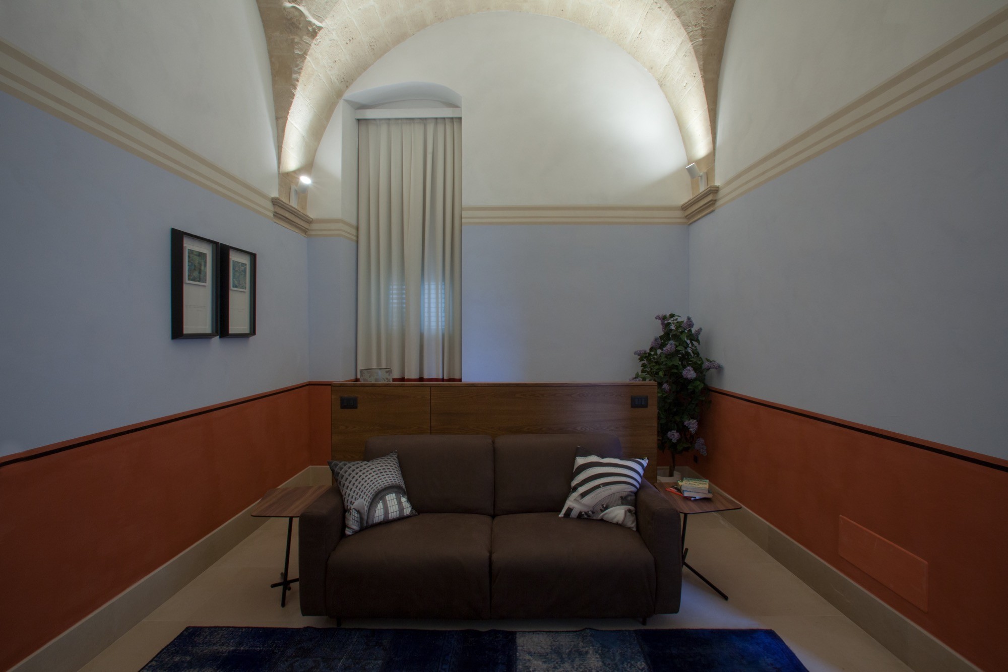 Suite Queen Size Bed