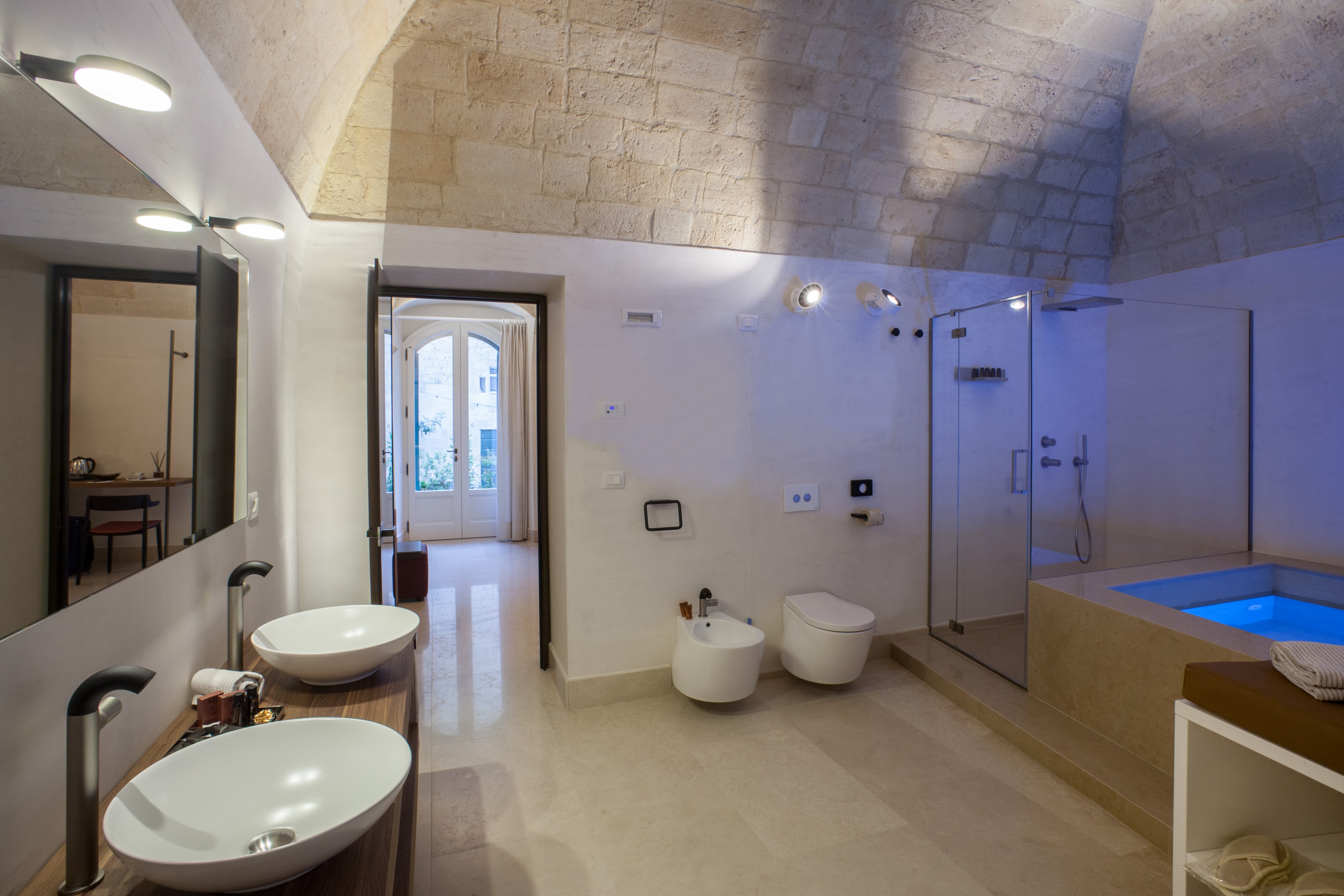 Junior Suite Pool View