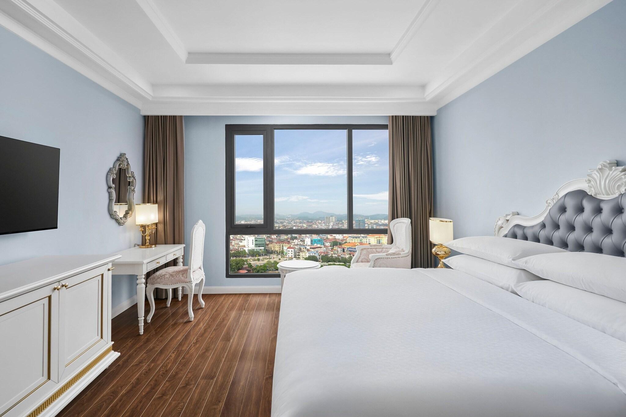 Double Deluxe with Views