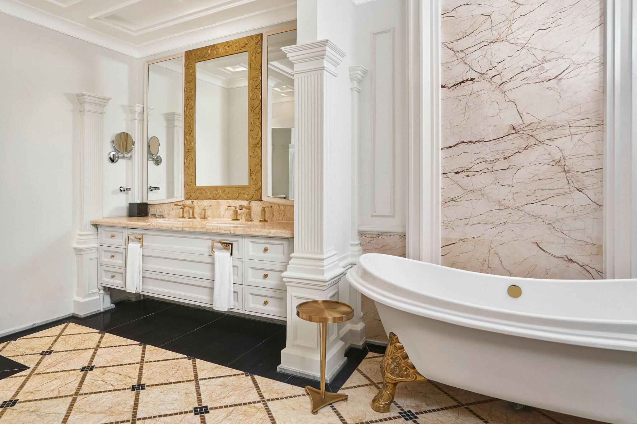 Suite Presidential with Views