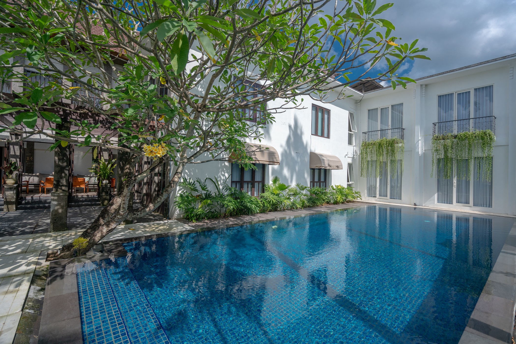 Room Superior Pool View