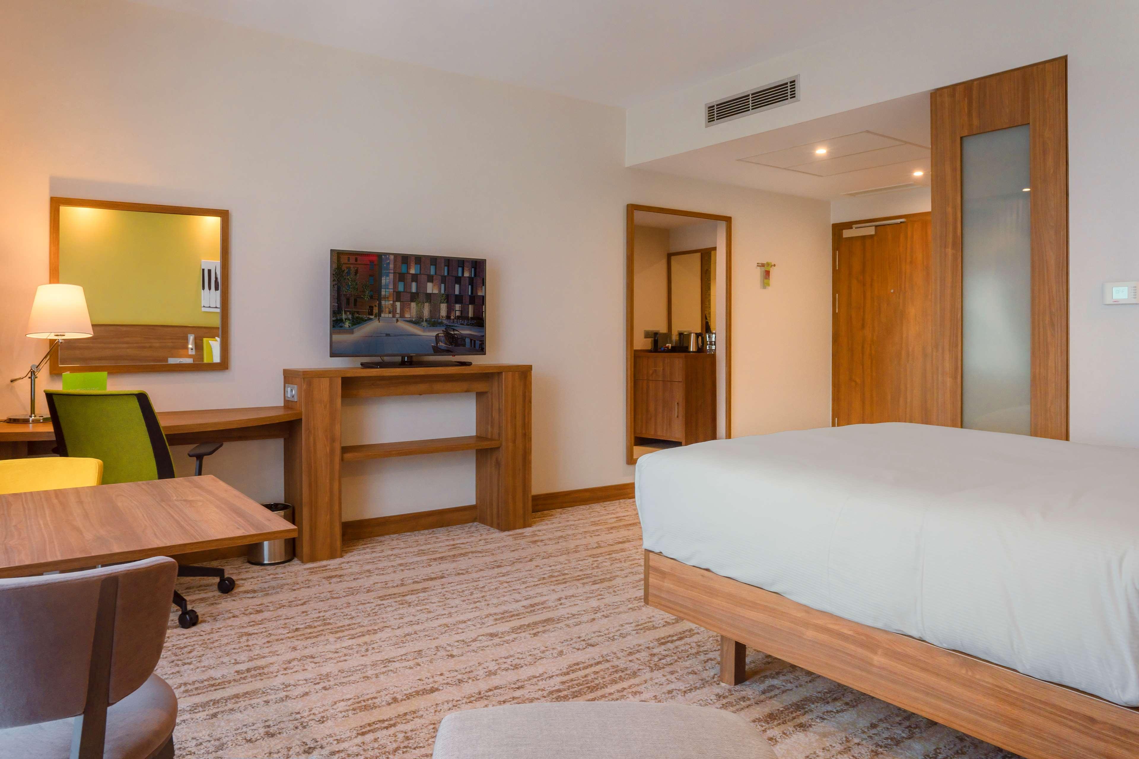 Double Premium Queen Bed