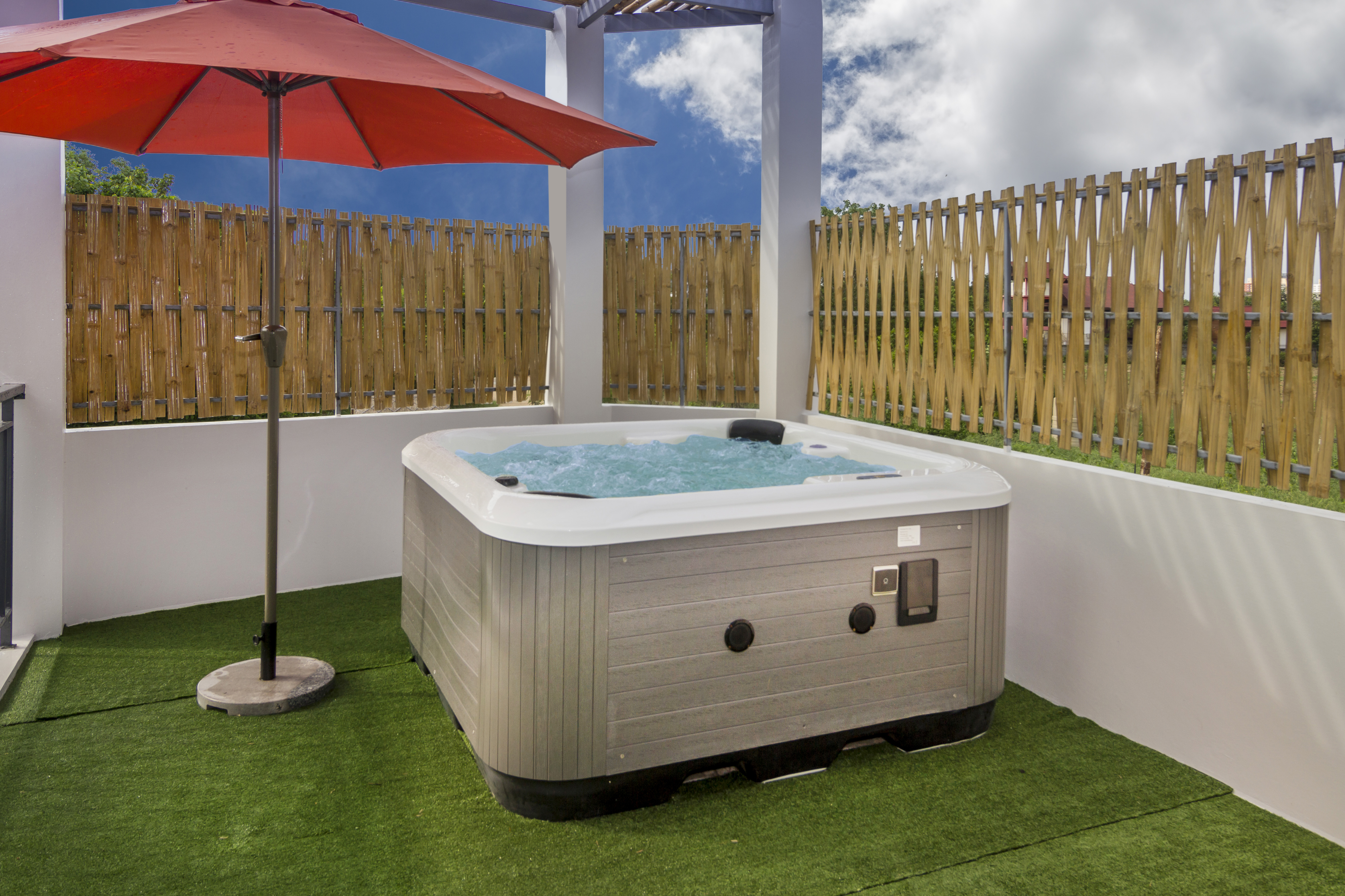 Villa Six Bedrooms with Private Pool