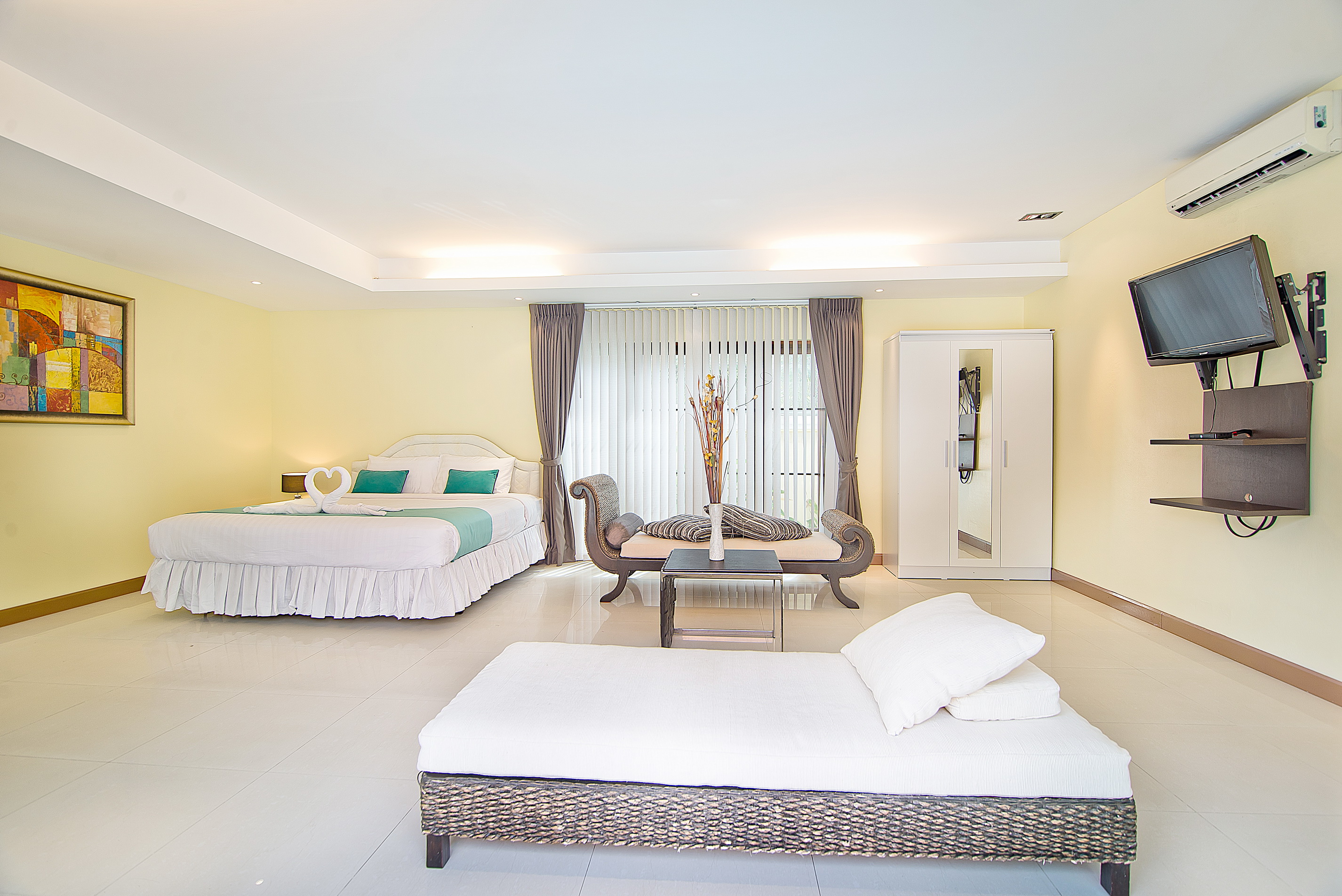 Villa Five Bedrooms with Private Pool