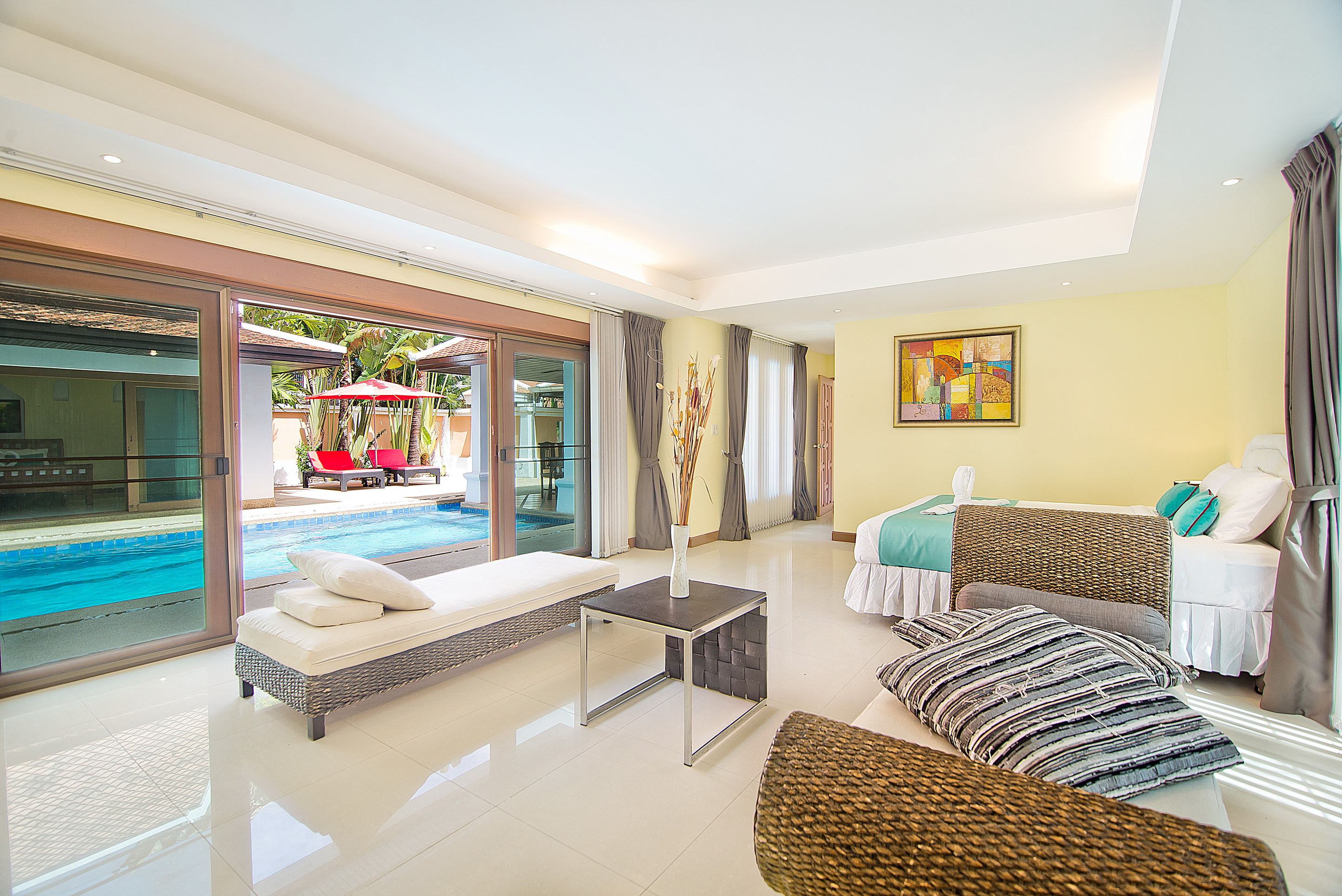 Villa Five Bedrooms with Private Pool