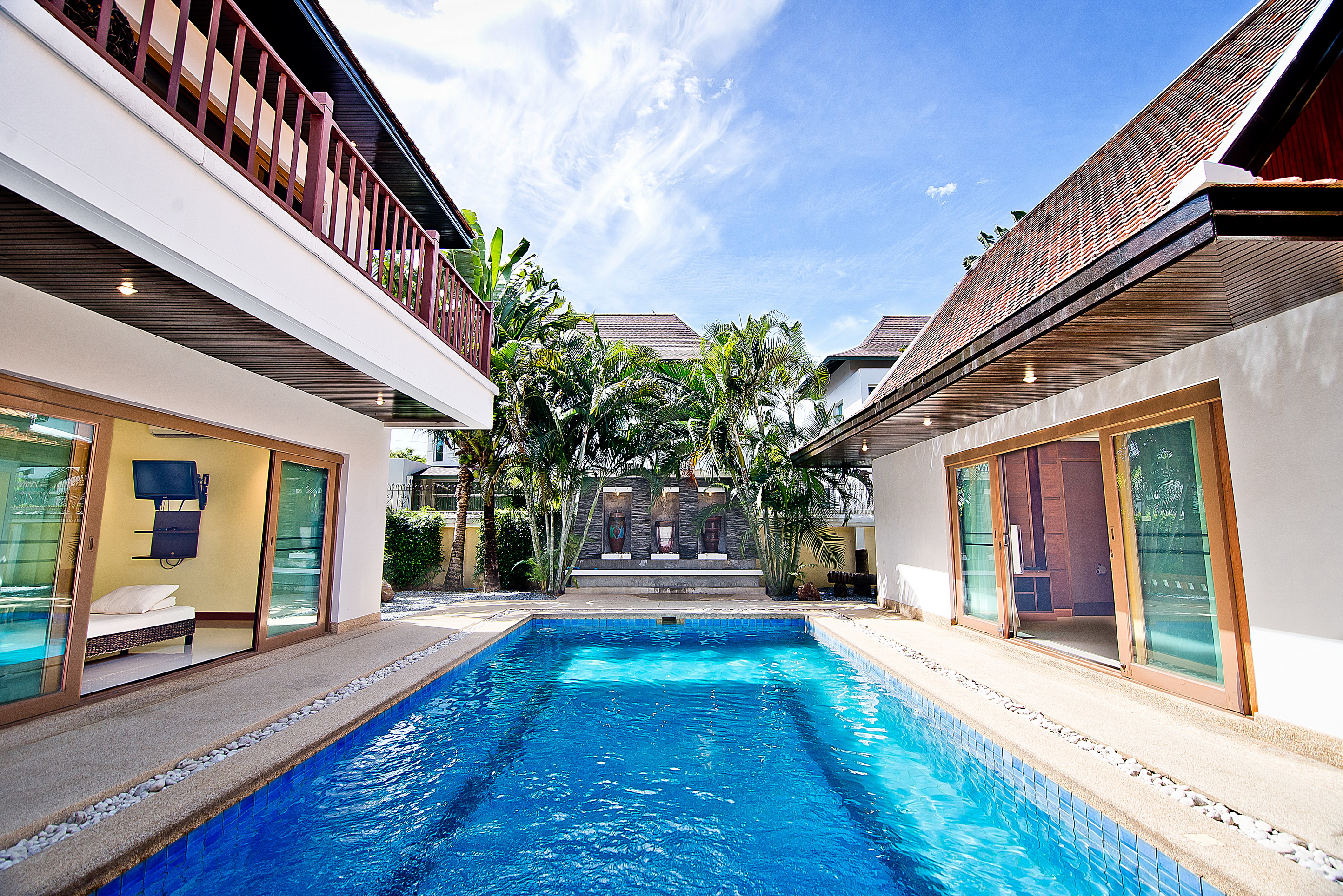Villa Five Bedrooms with Private Pool